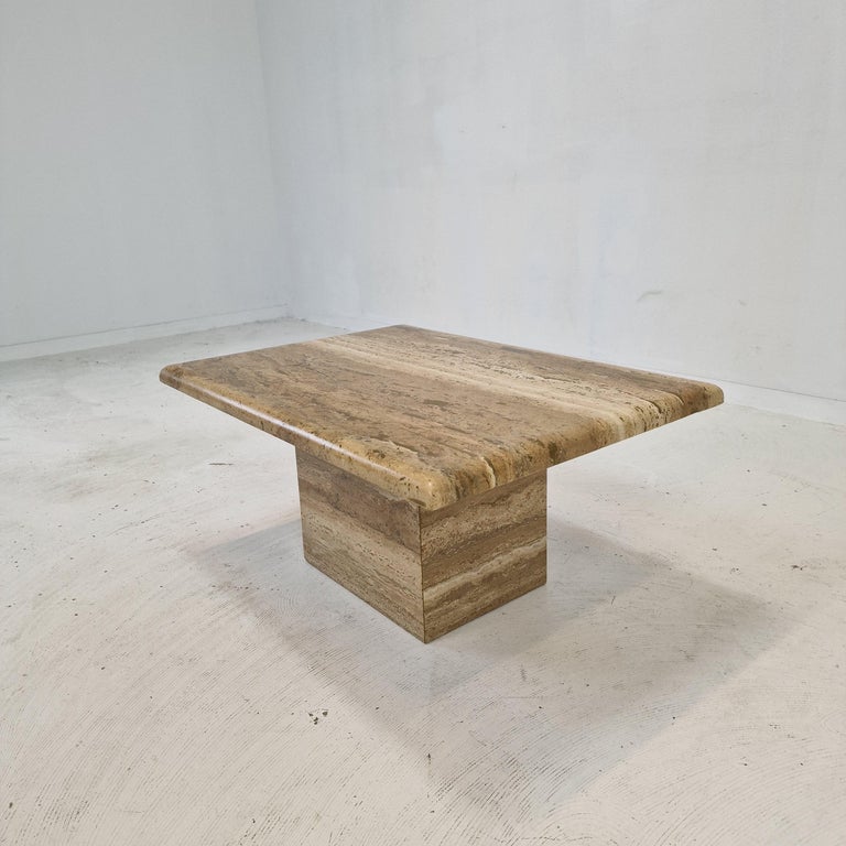 Italian Coffee or Side Table in Travertine, 1980s For Sale 3