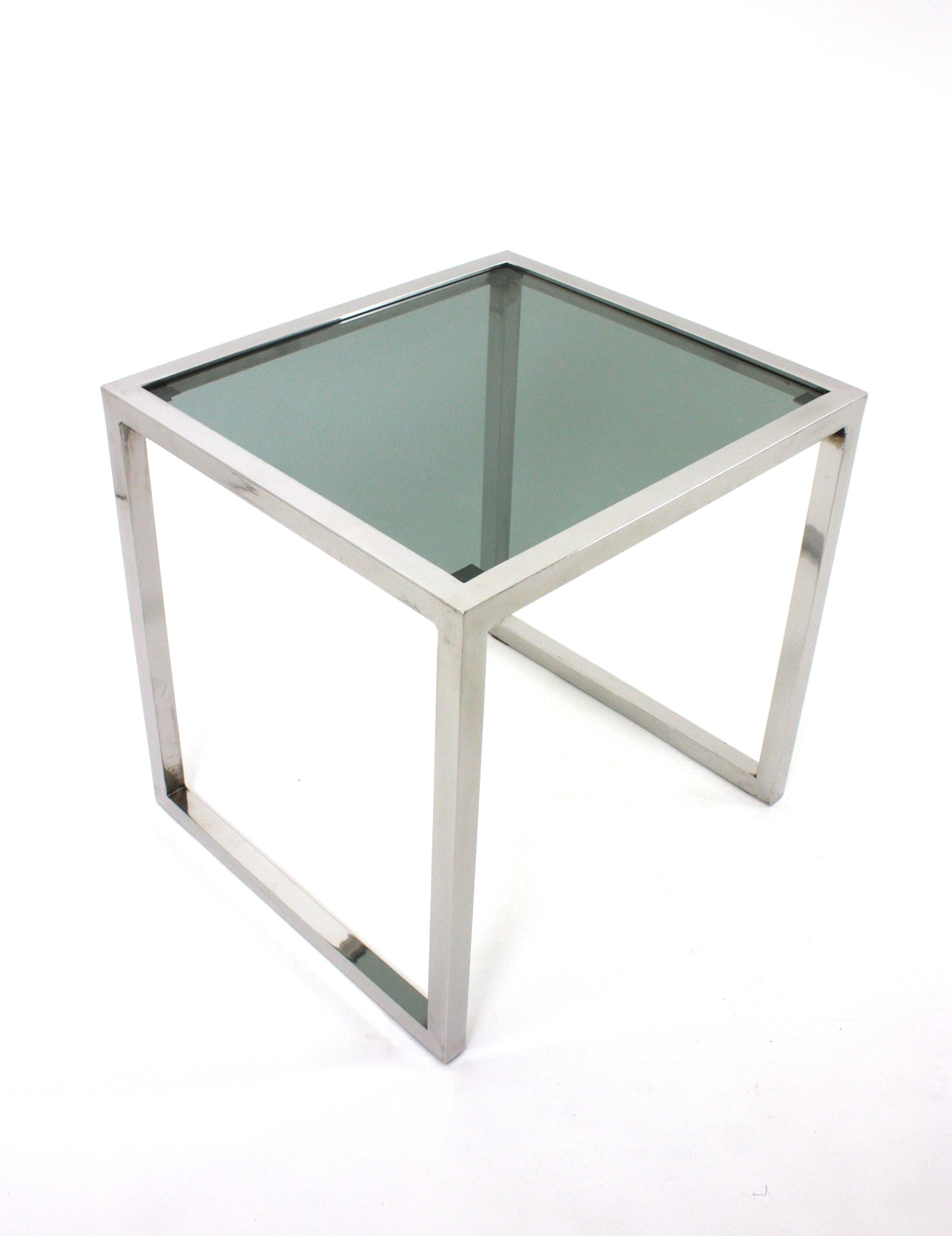 Mesa auxiliar de café italiana de acero cromado y cristal ahumado Italiano en venta