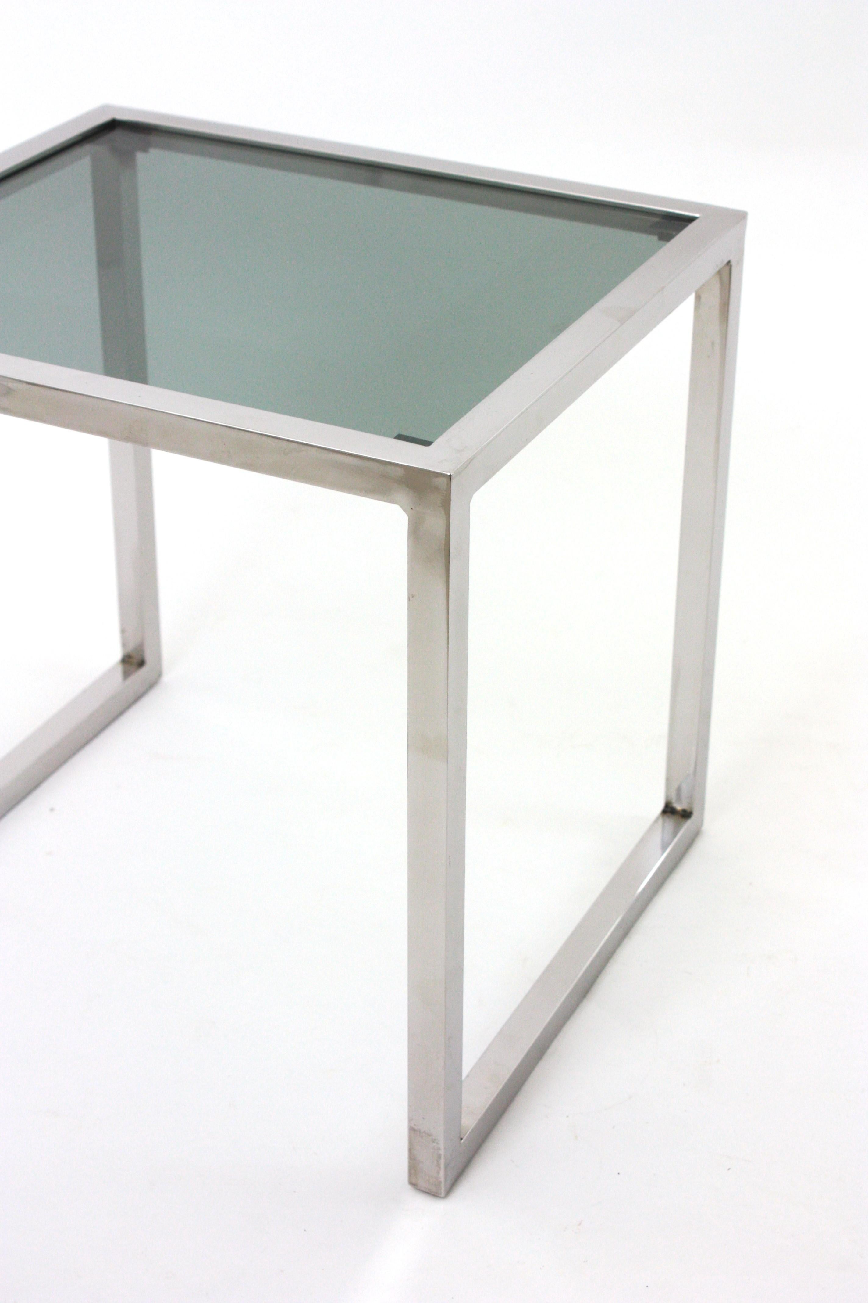 Mesa auxiliar de café italiana de acero cromado y cristal ahumado en venta 1