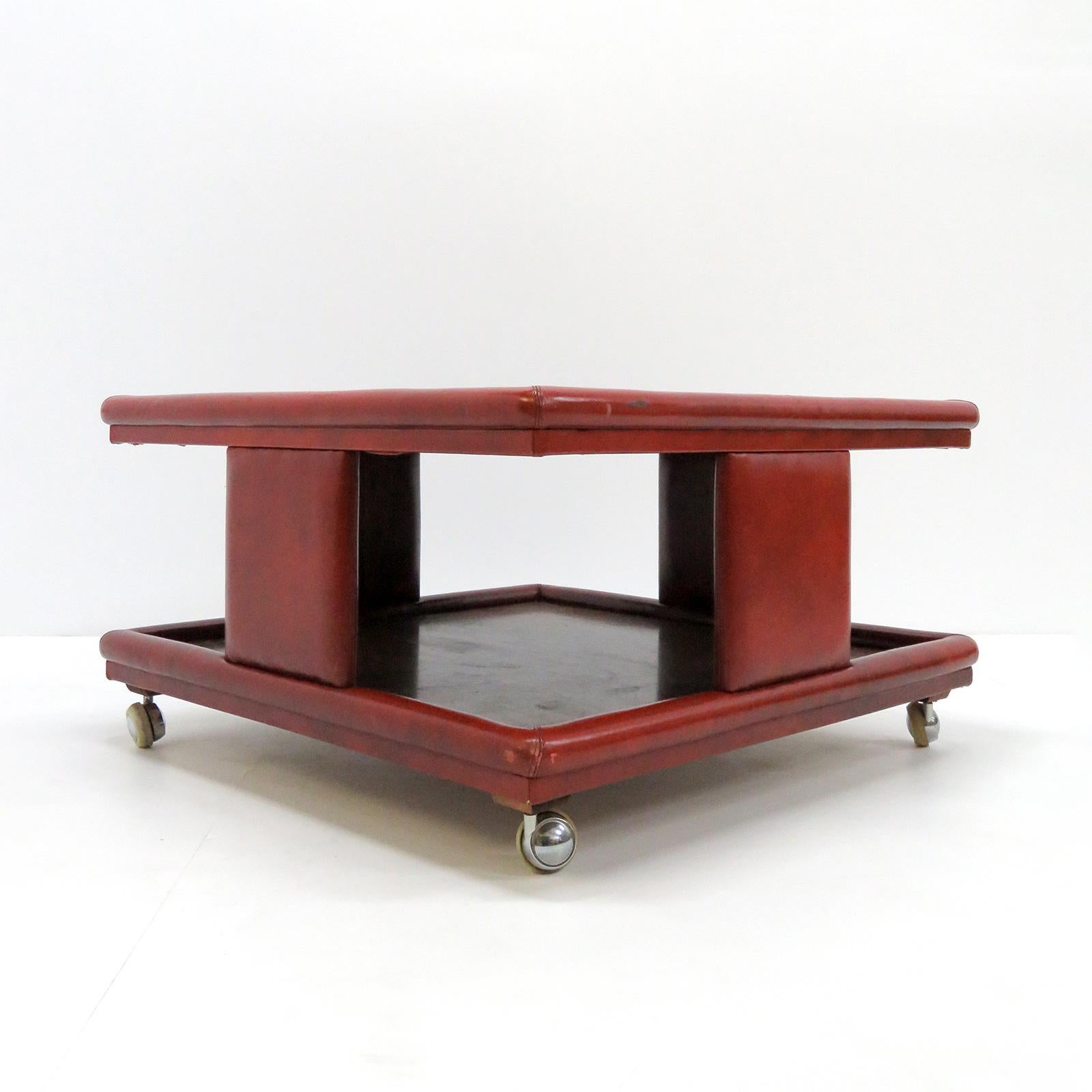 Late 20th Century Italian Coffee Table, 1970 For Sale