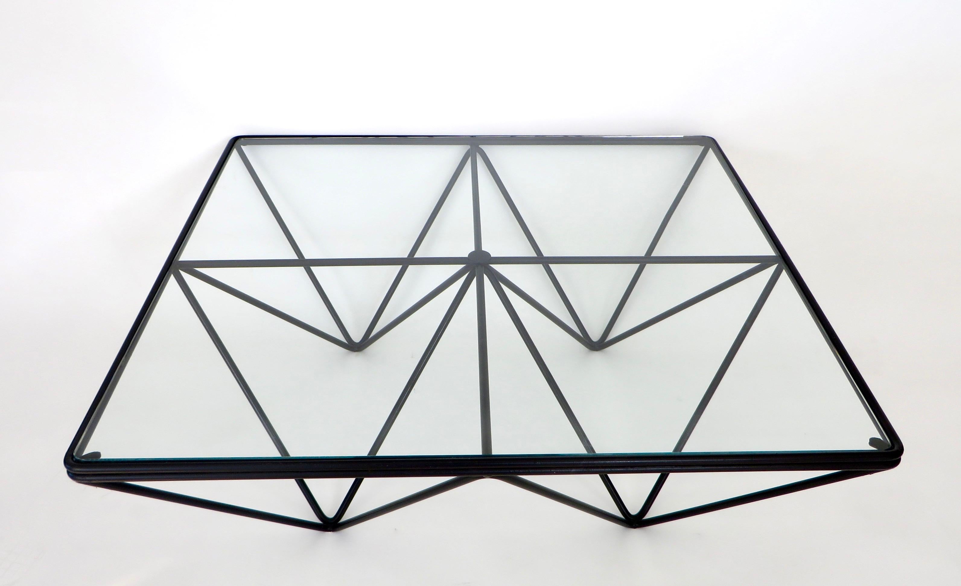 Italian Coffee Table Alanda Attributed to Paolo Piva 1
