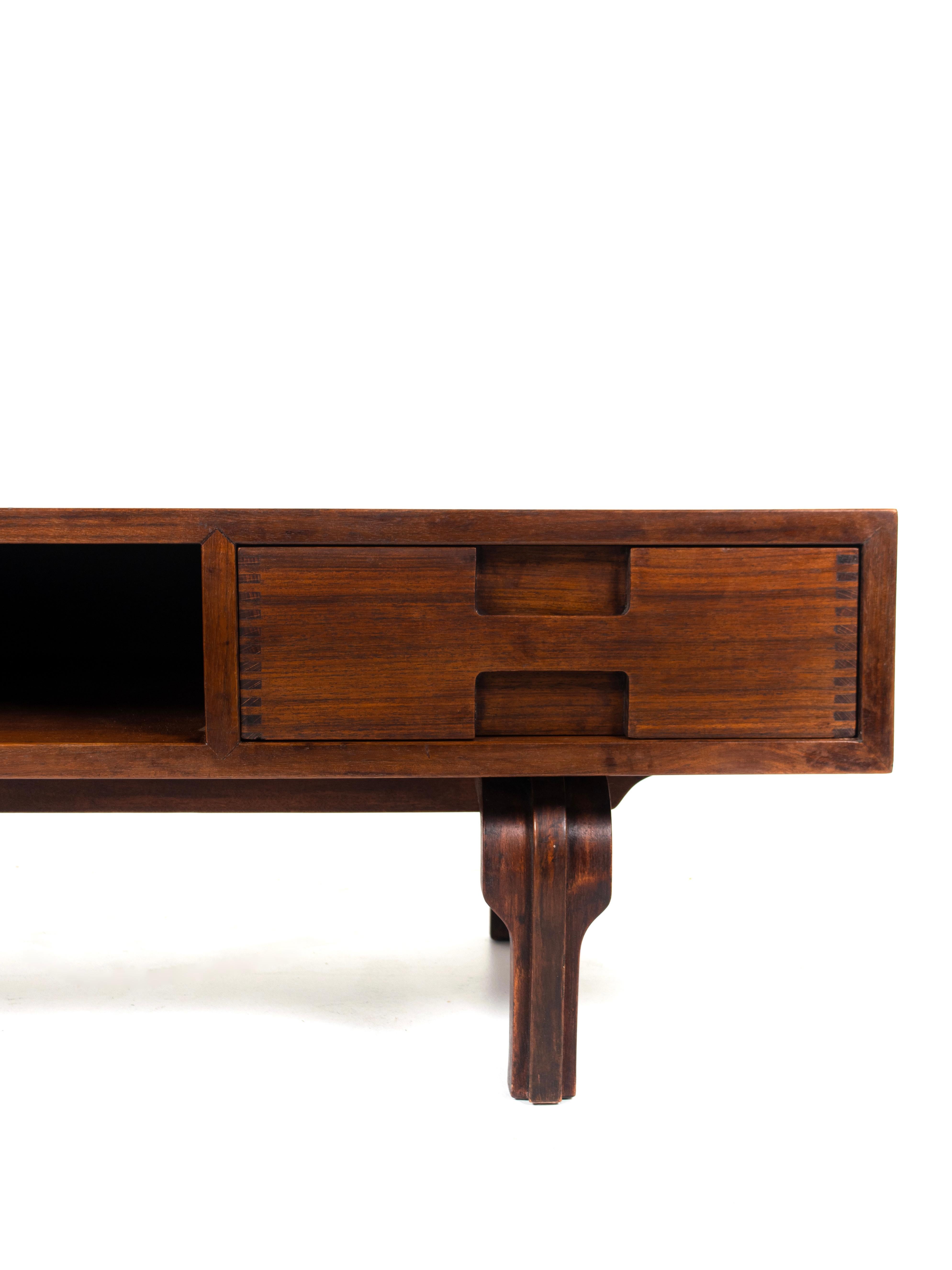 Italian Coffee Table Attributed to Gianfranco Frattini, 1960s 3