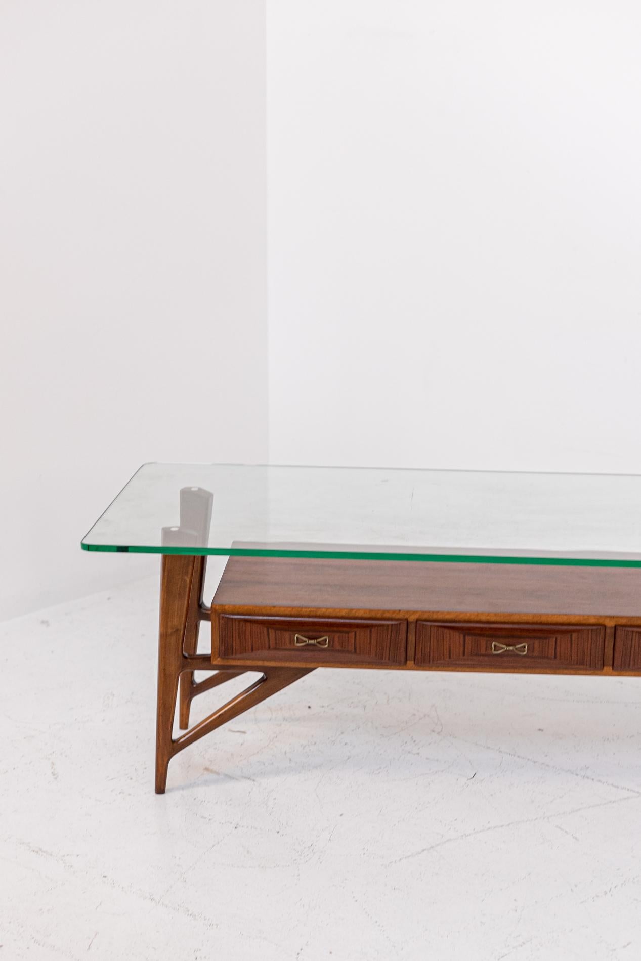 Mid-Century Modern Italian Coffee Table Attributed to Ico Parisi in Wood Glass and Brass