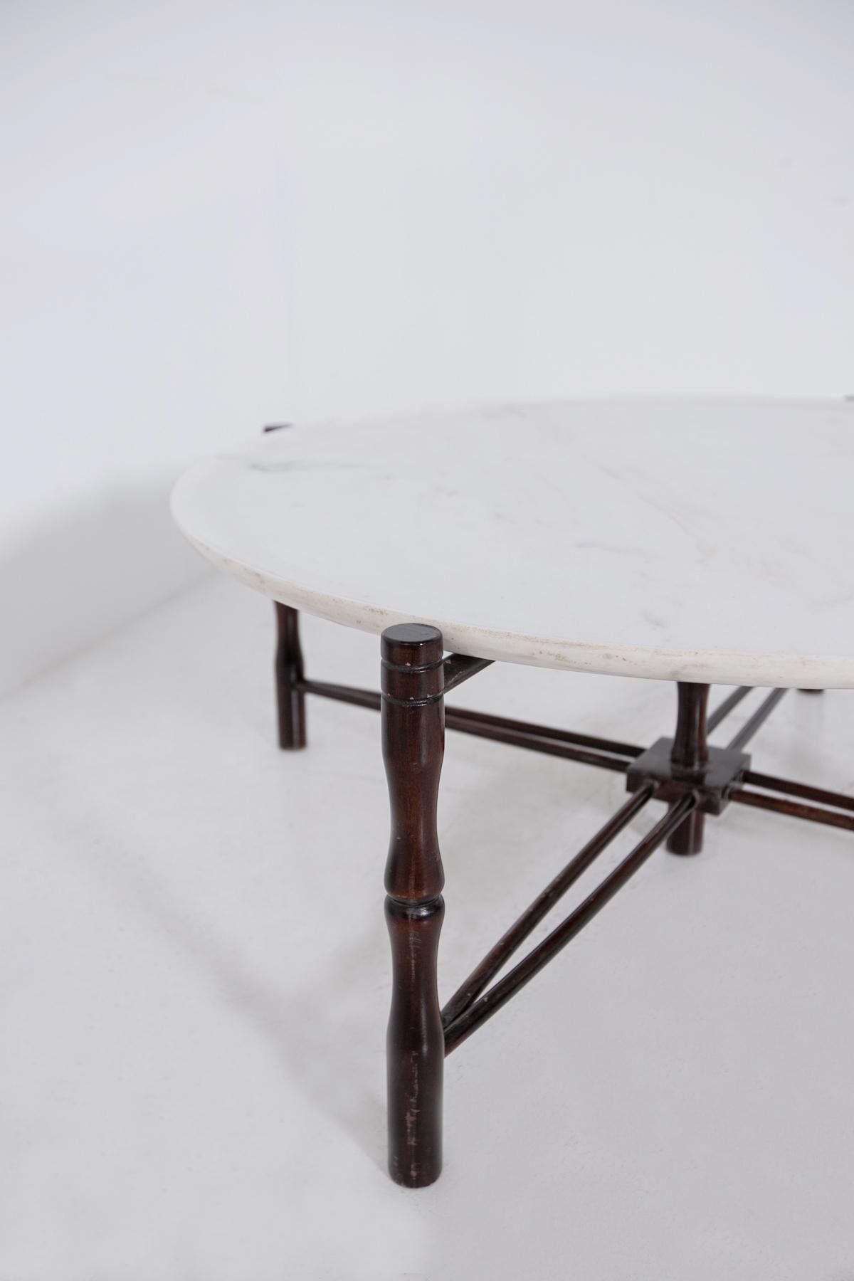 Italian Coffee Table by Giuseppe Scapinelli in Wood and Marble, 1950s In Good Condition For Sale In Milano, IT