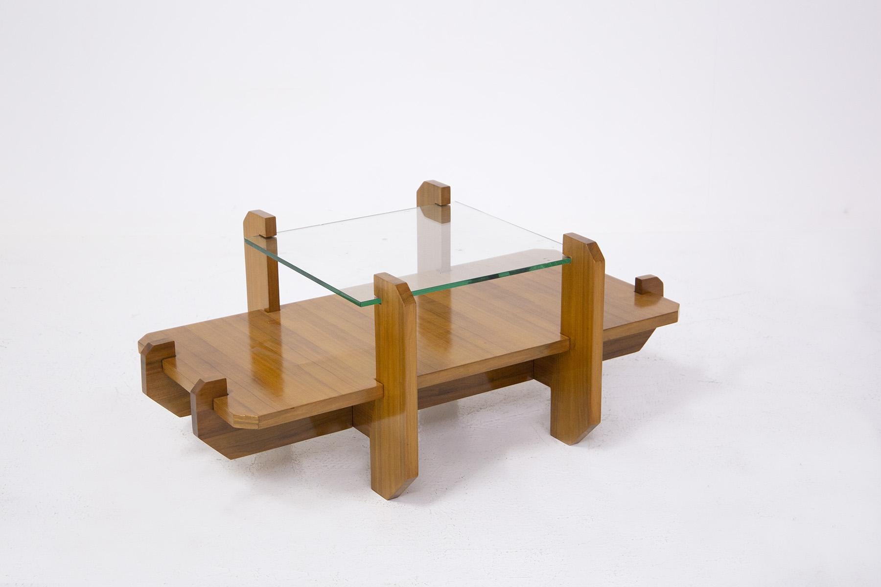Mid-Century Modern Table basse italienne par Vittorio Gregotti dessus verre en vente
