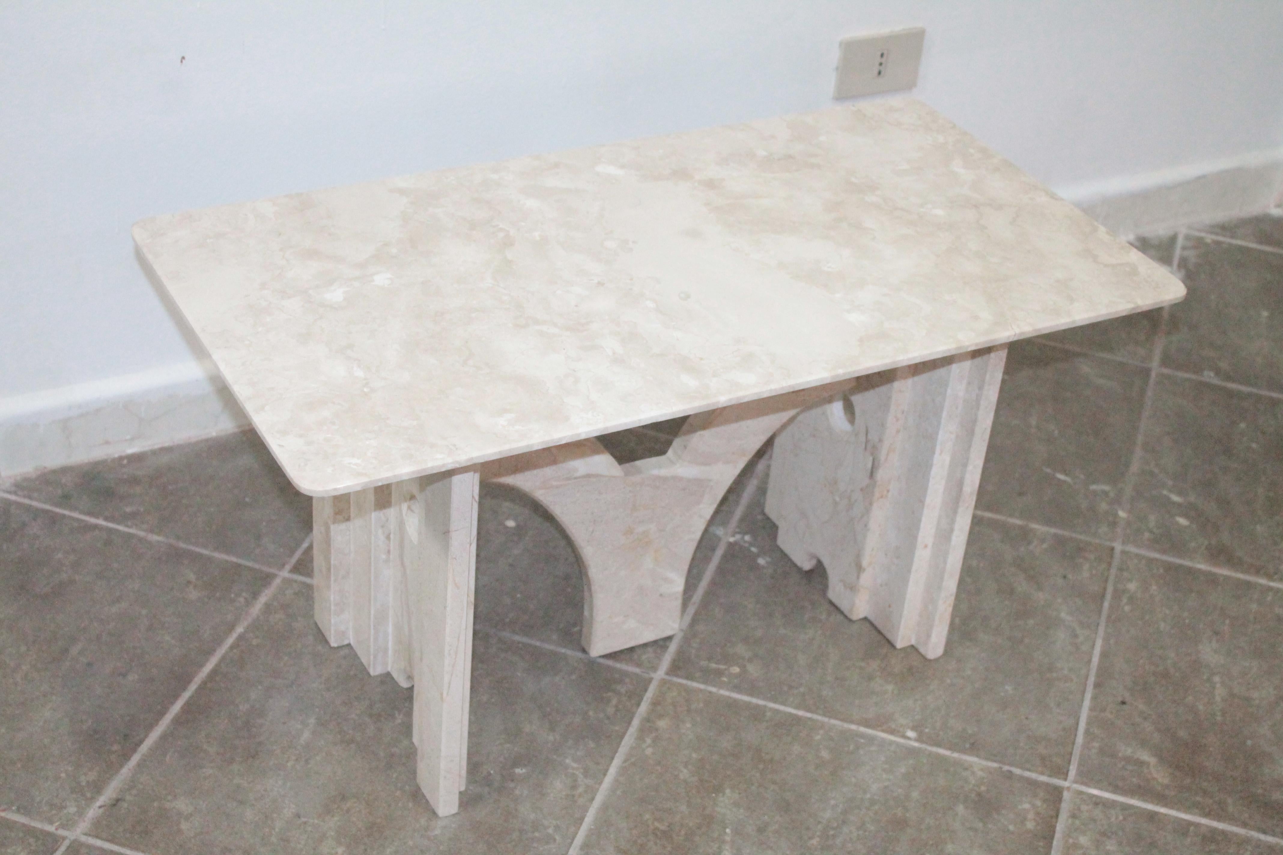 Italian Coffee Table Daino Marble 1980s in the Style of Carlo Scarpa For Sale 2