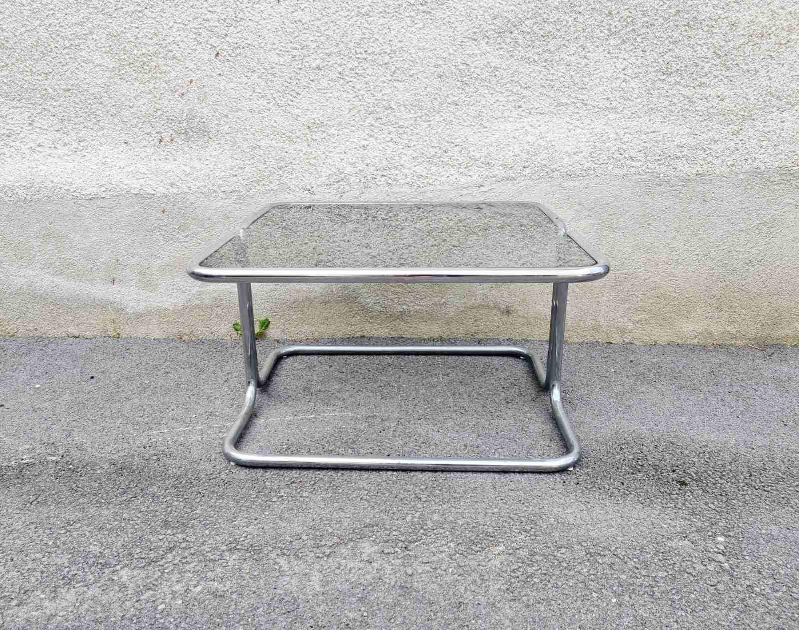 Italian Coffee Table in Bauhaus Style, Italy 60s In Good Condition For Sale In Lucija, SI