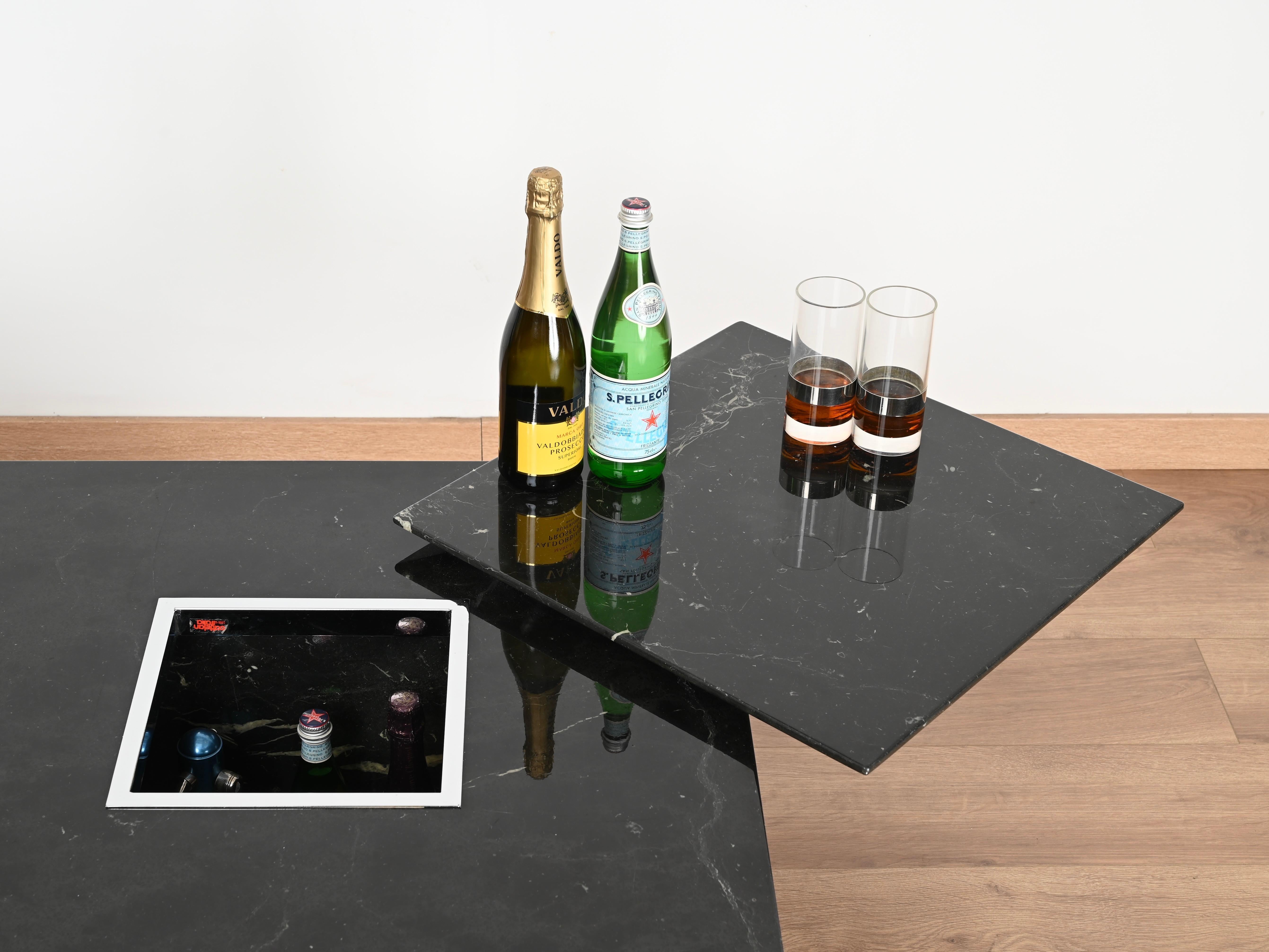 Fin du 20e siècle Table basse italienne Marquina noire et chromée avec plateau, Cattelan 1970 en vente