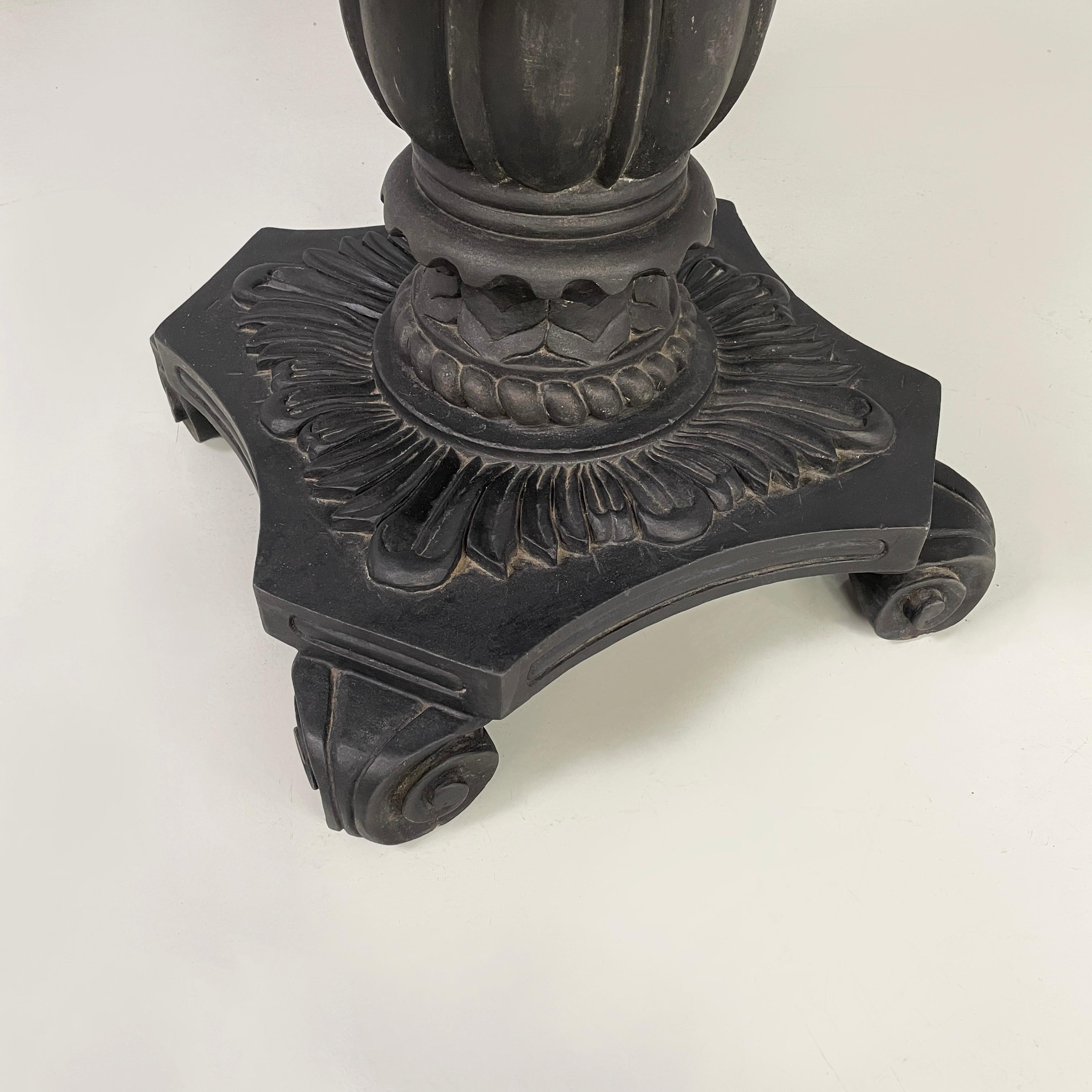 Italian Coffee table in cast iron, black and white marble, early 1900s For Sale 10