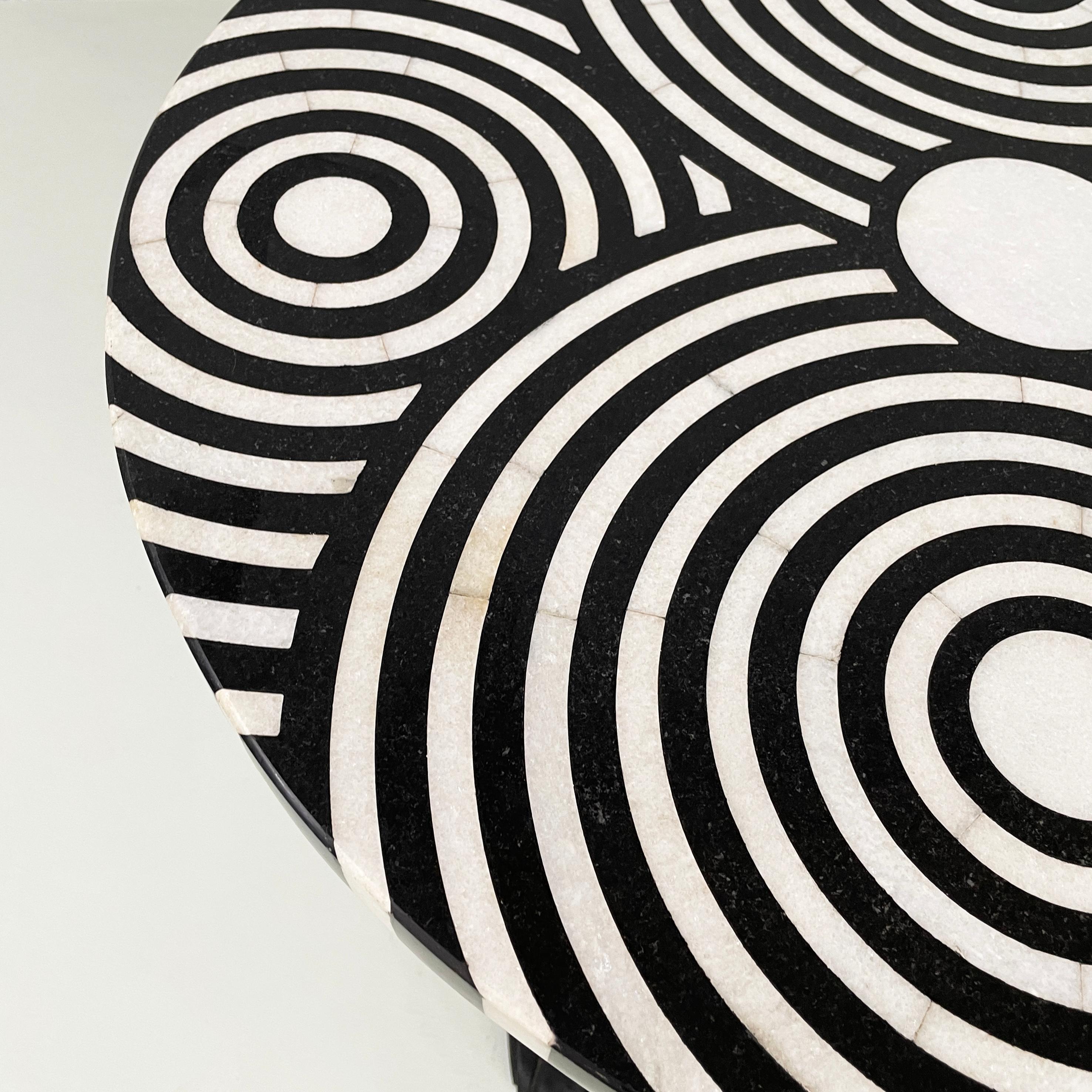 Marble Italian Coffee table in cast iron, black and white marble, early 1900s For Sale