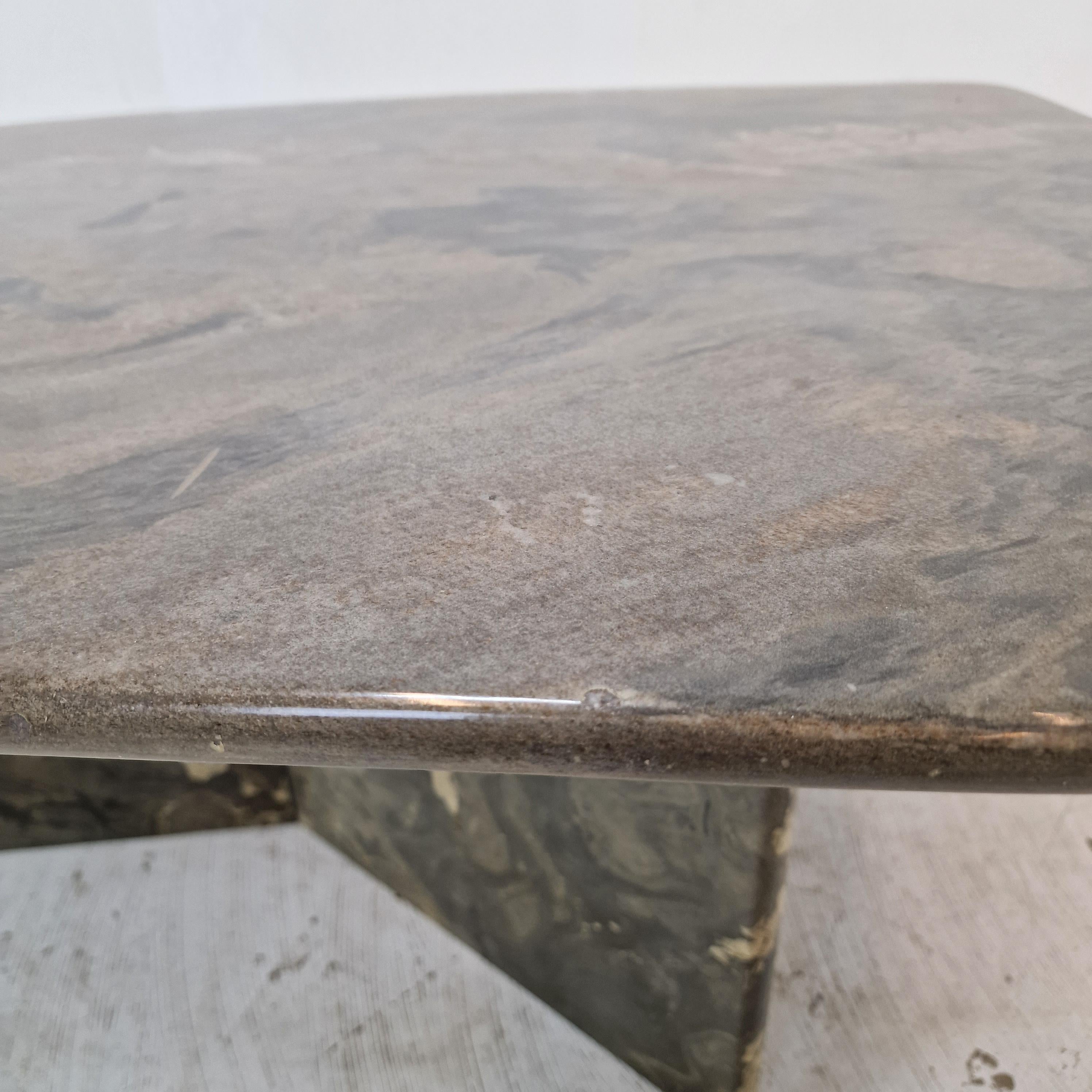 Italian Coffee Table in Granite, 1980s For Sale 12