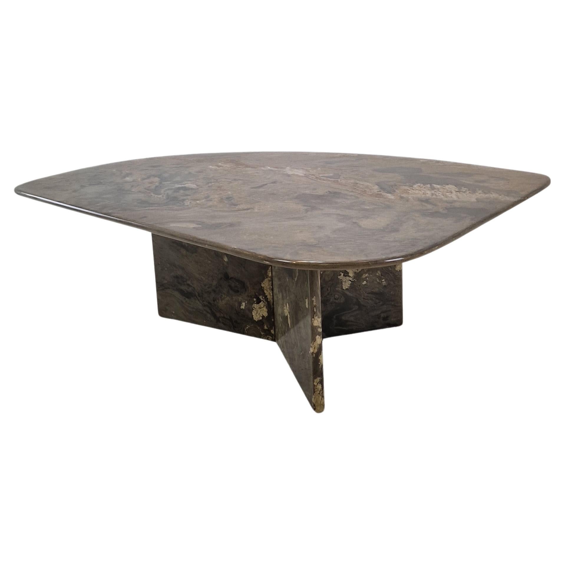 Italian Coffee Table in Granite, 1980s For Sale