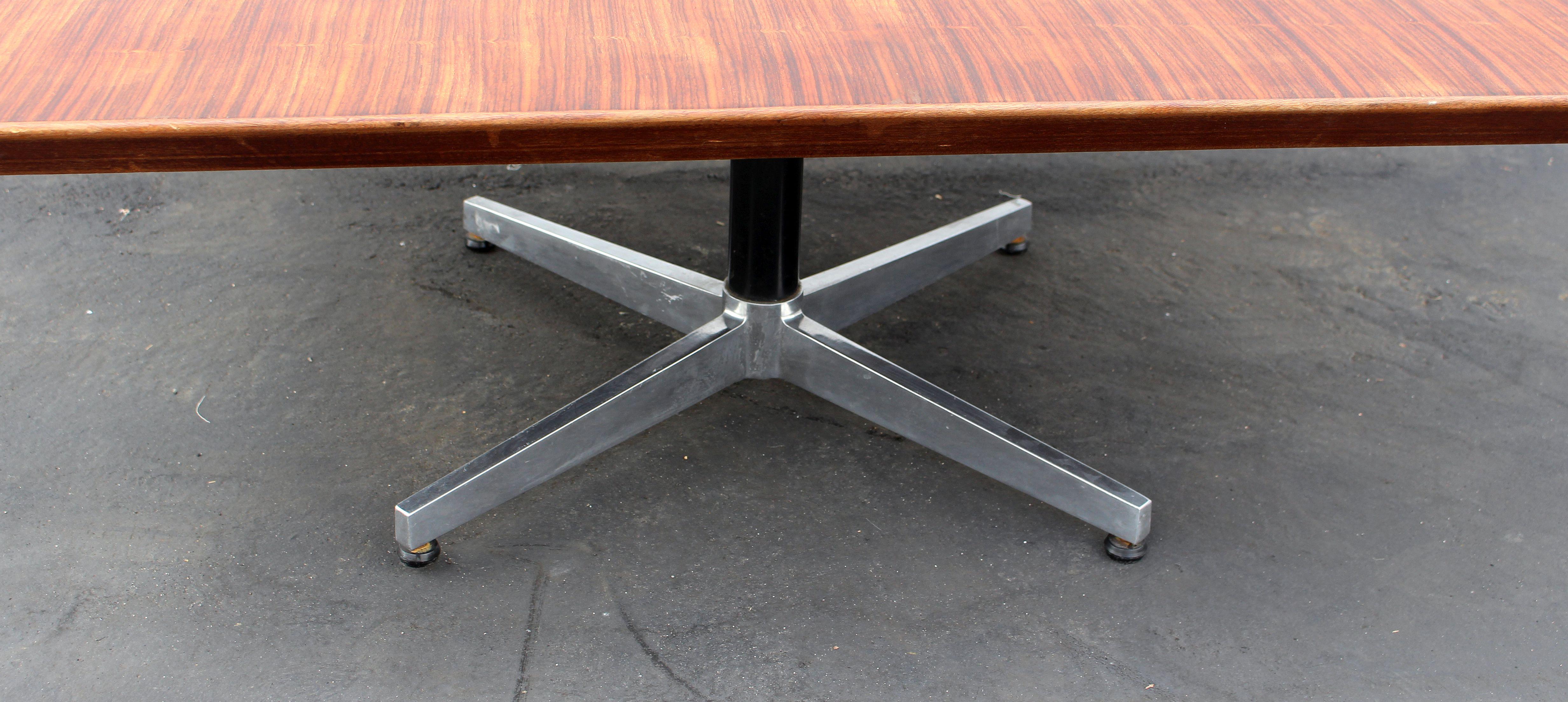 Mid-Century Modern Italian Coffee Table in Style of Mim Roma For Sale