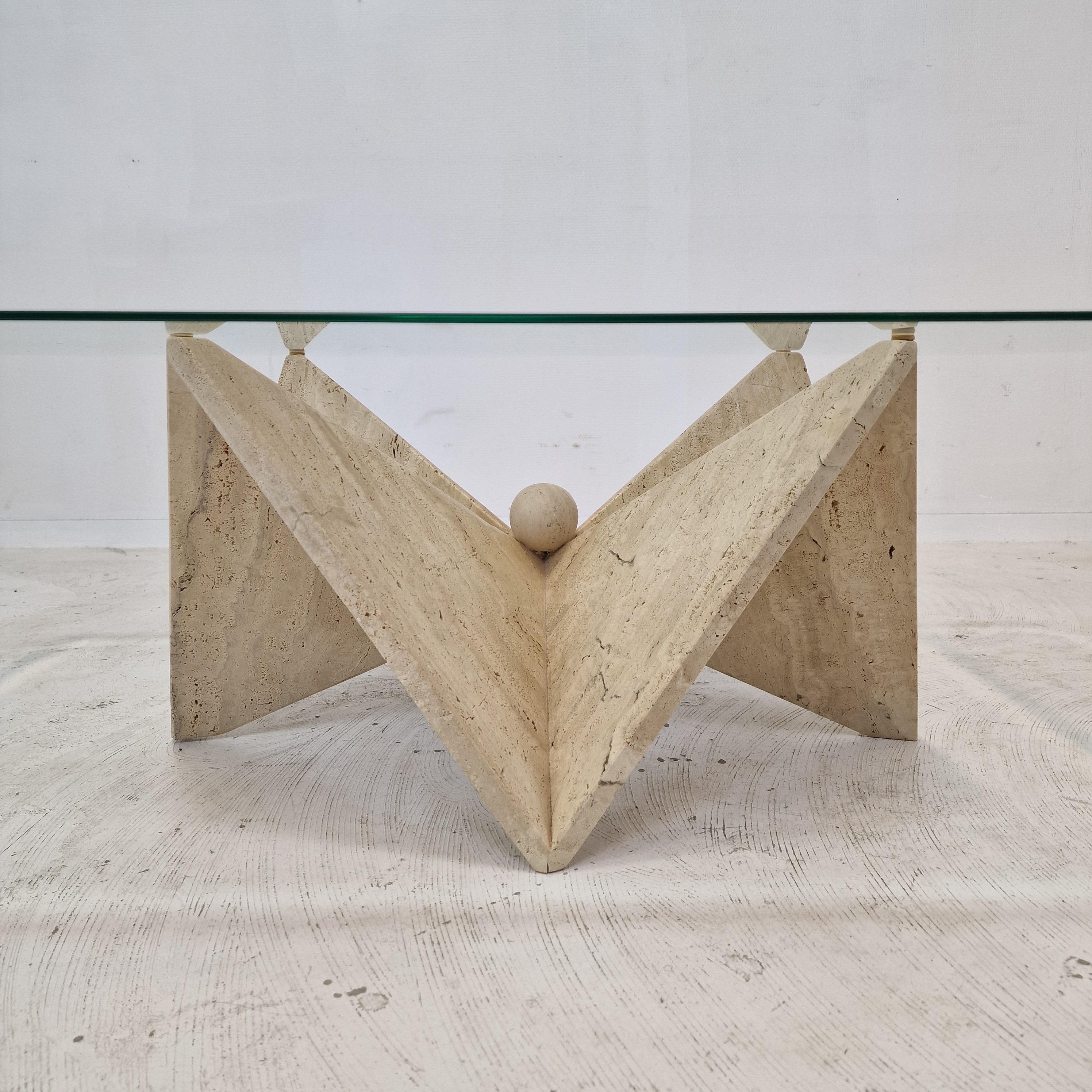 Italian Coffee Table in Travertine, 1980s For Sale 8