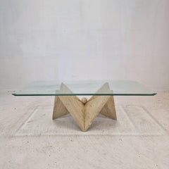 Italienischer Couchtisch aus Travertin, 1980er-Jahre