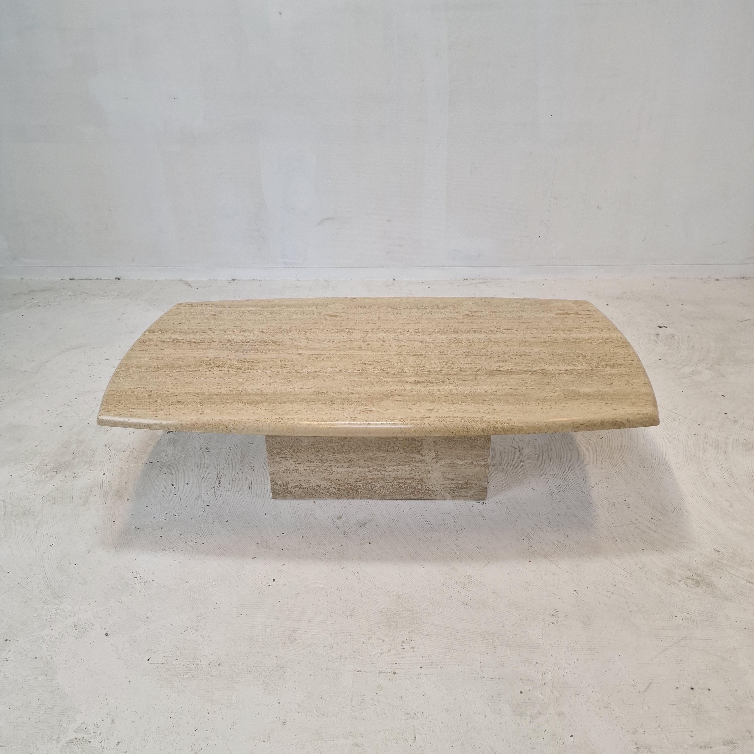 Hand-Crafted Italian Coffee Table in Travertine, 1980s For Sale
