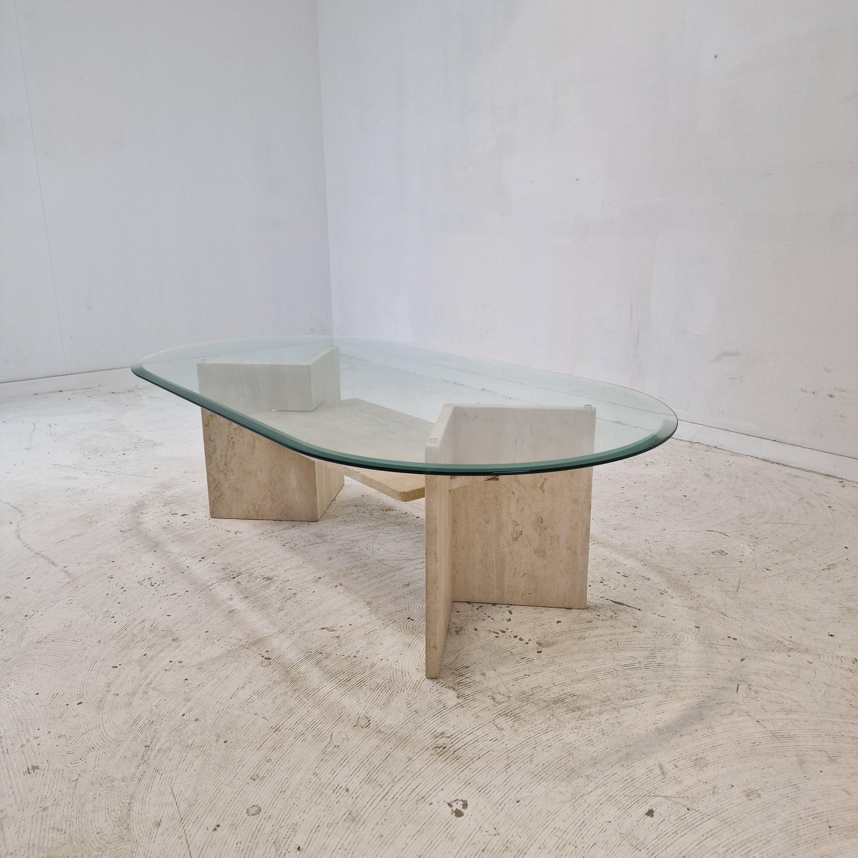 Late 20th Century Italian Coffee Table in Travertine and Facet Cut Glass, 1980s For Sale