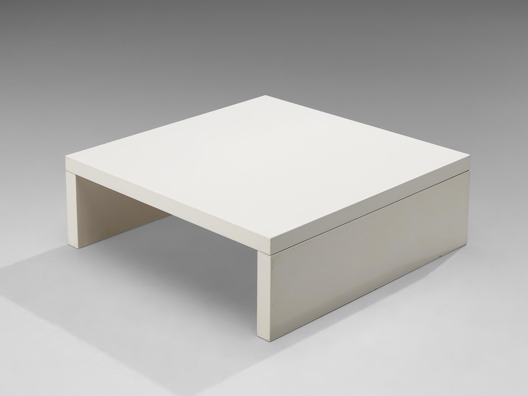 Coffee table, lacquered wood, Italy, 1970s

Clean and unobstructed coffee table executed in high-gloss white lacquered wood. It shows a closed sculptural frame underlining its purist design. This side table is a characteristic example of Italian