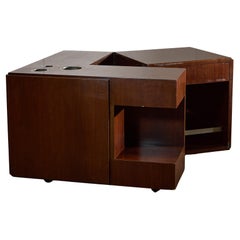 Tavolino italiano su ruote con bar incorporato, anni '70