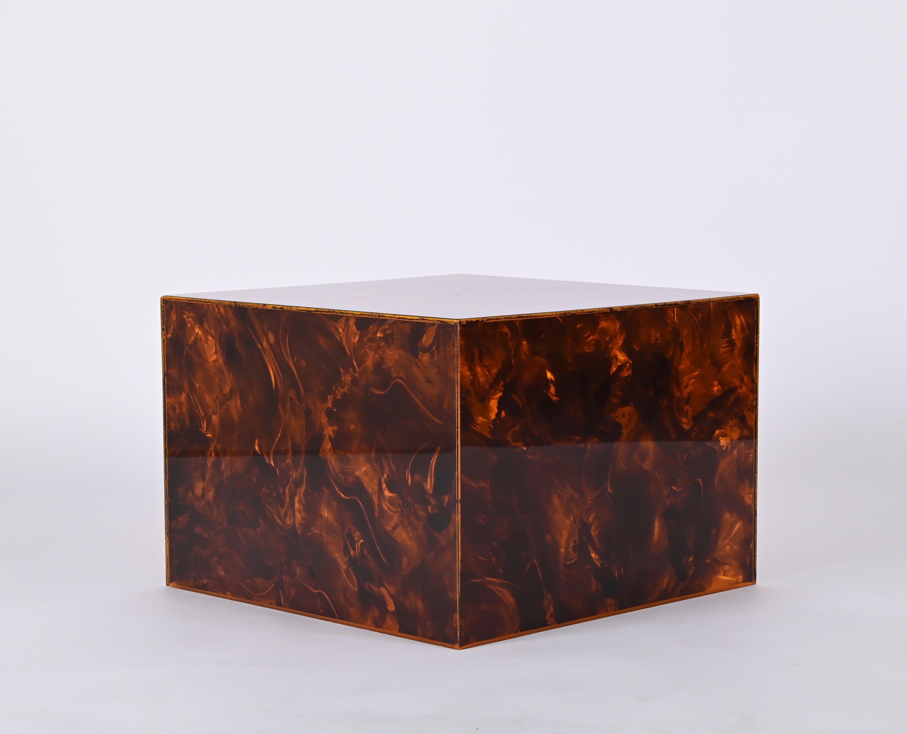 Italian Coffee Table or Stool in Tortoiseshell Lucite, Willy Rizzo, 1970s 3