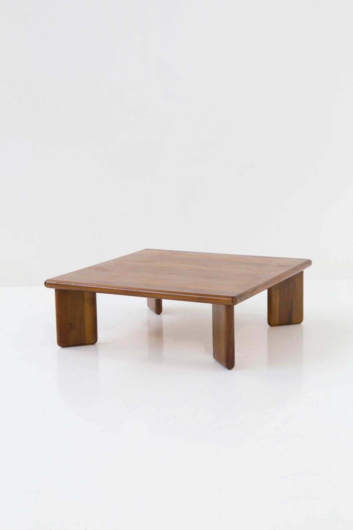 Modern Italian Coffee table Saporro for Mobil Girgi For Sale