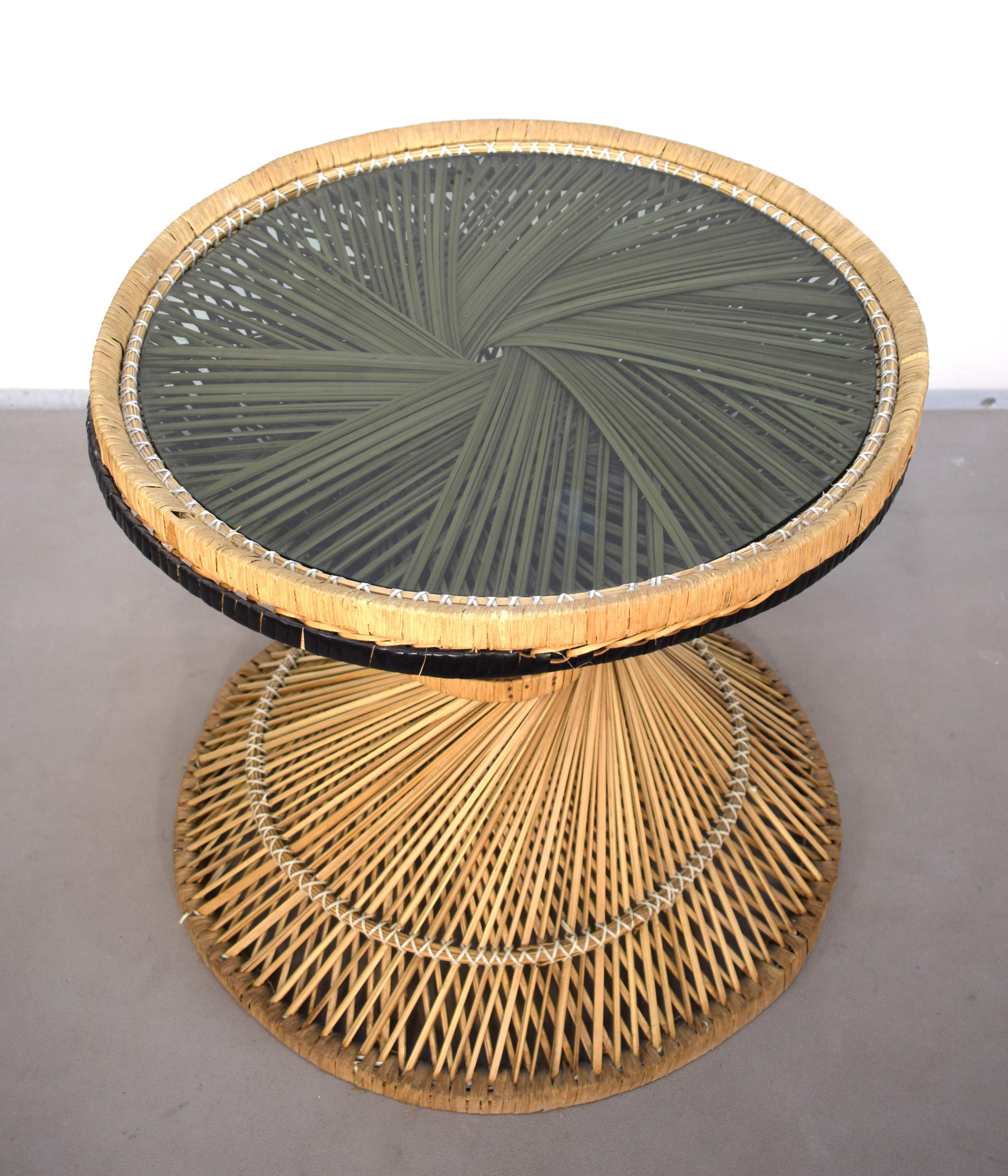Mid-Century Modern Italian coffee table, straw and smoked glass, 1970s For Sale