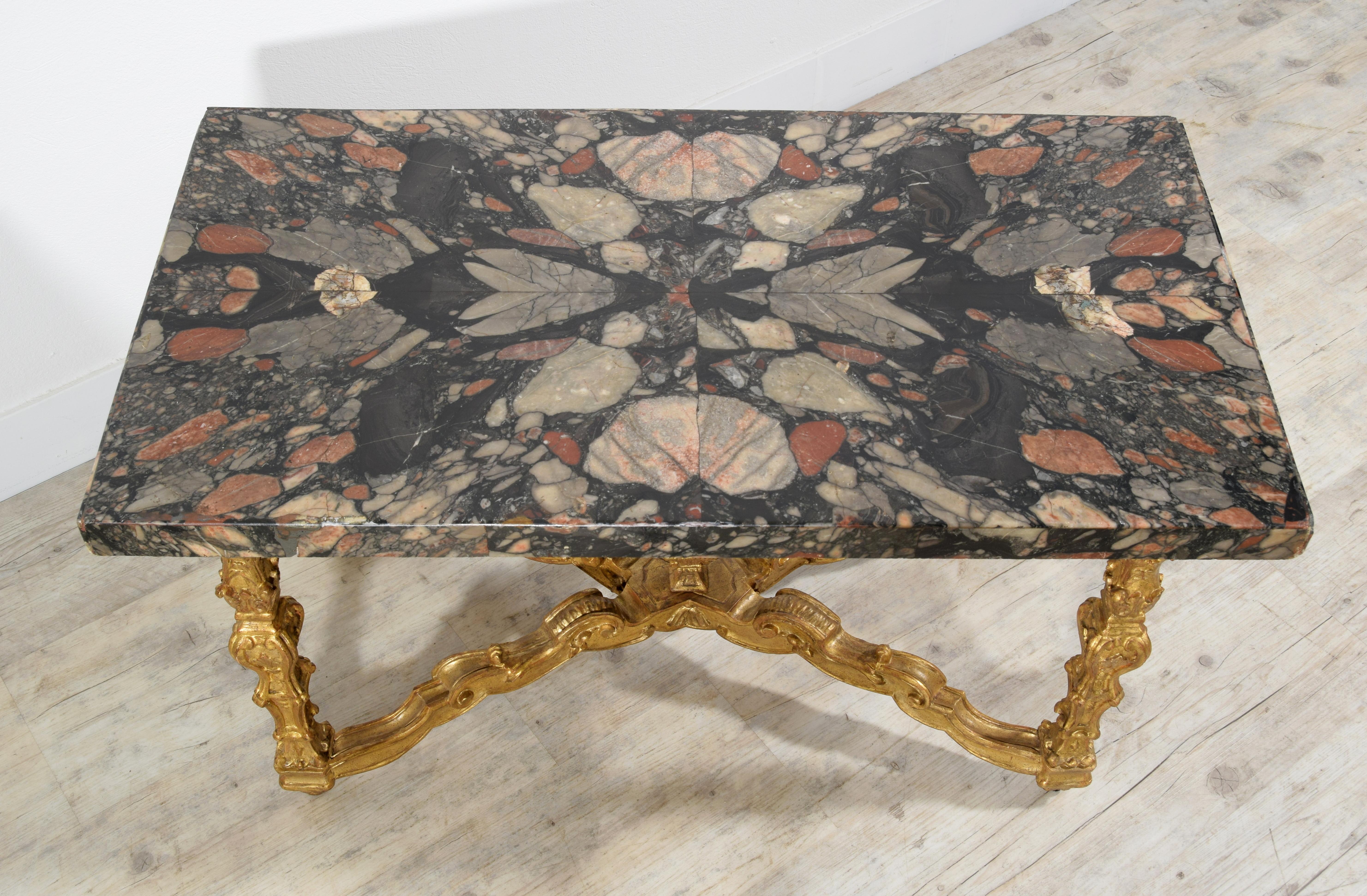 Italian Coffee Table with 18th Century Marble Top and Carved Giltwood Base For Sale 15