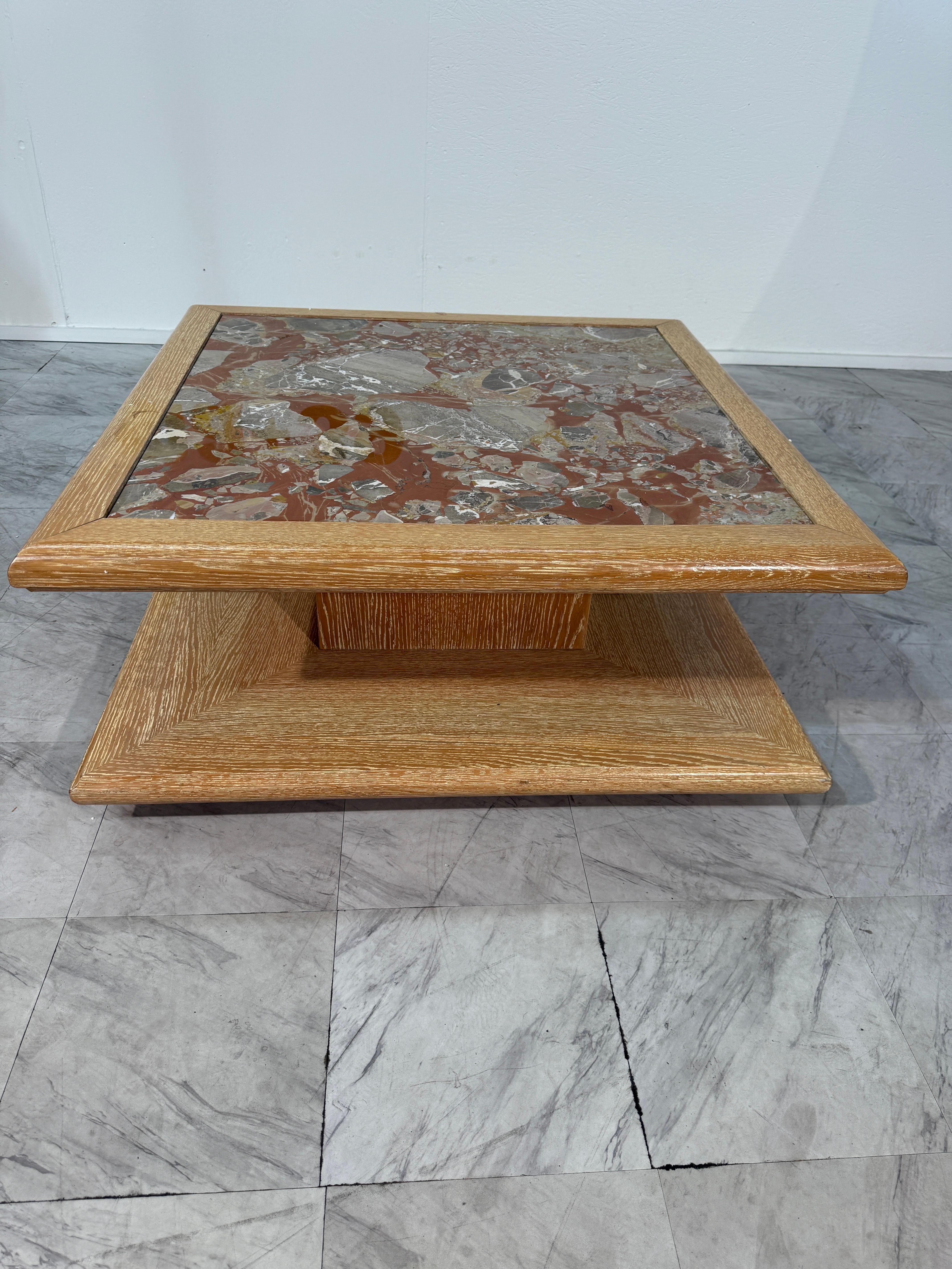 Table basse italienne avec marbre central, 1970 Bon état - En vente à Los Angeles, CA