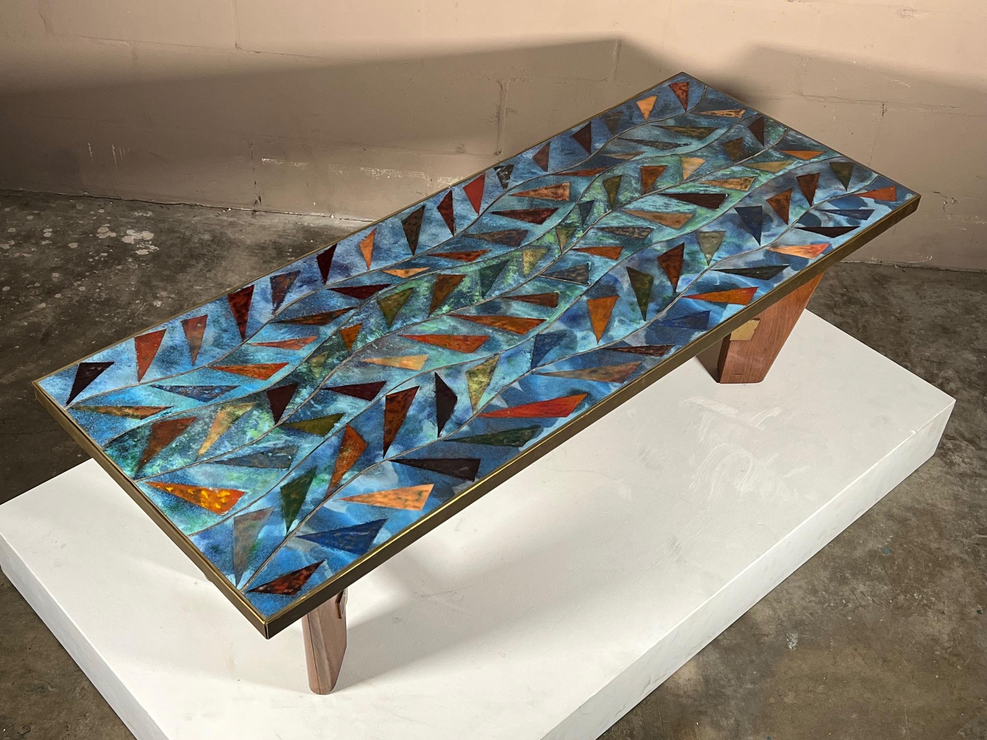 Italian Coffee Table with Enamel Top For Sale 5