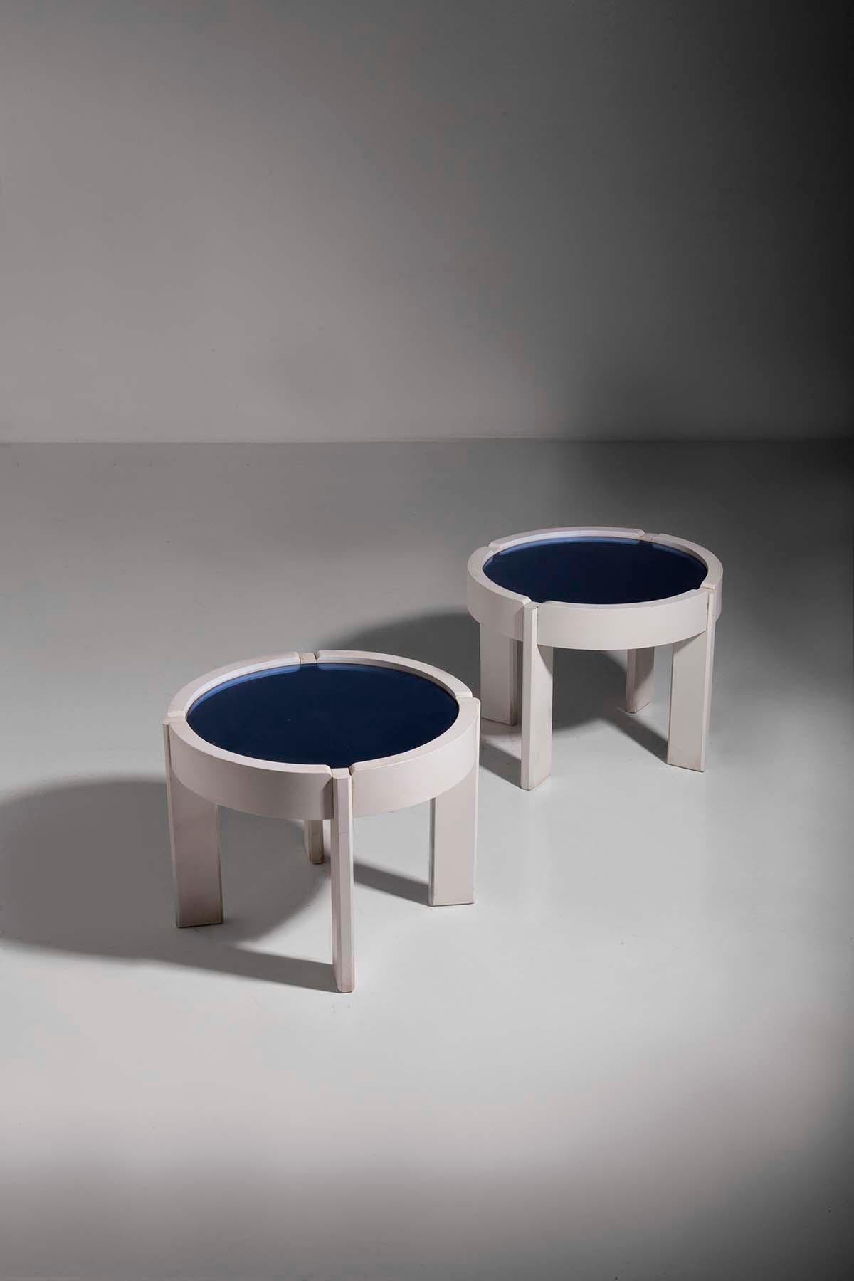 Tables basses italiennes en bois et verre bleu Bon état - En vente à Milano, IT