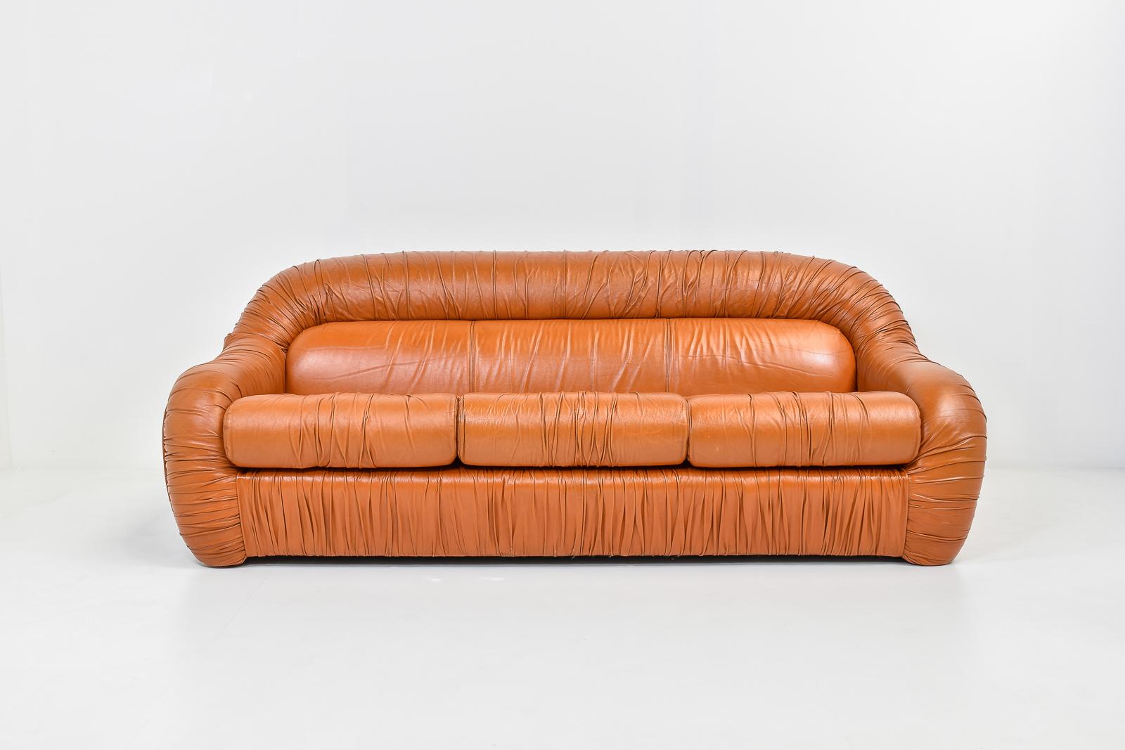 Late 20th Century Italian Cognac Ruched Leather Three-Seater Sofa by George Bighinello, 1970s