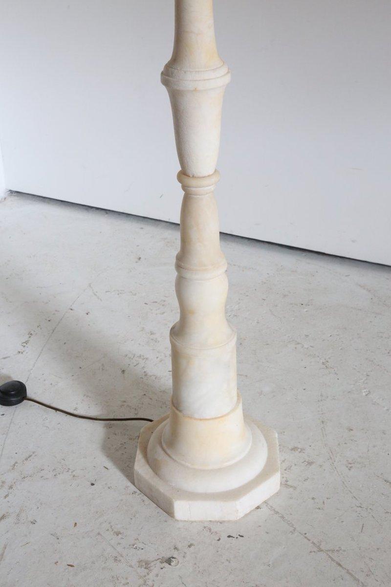 Italienische Säulen-Stehlampe (Alabaster)