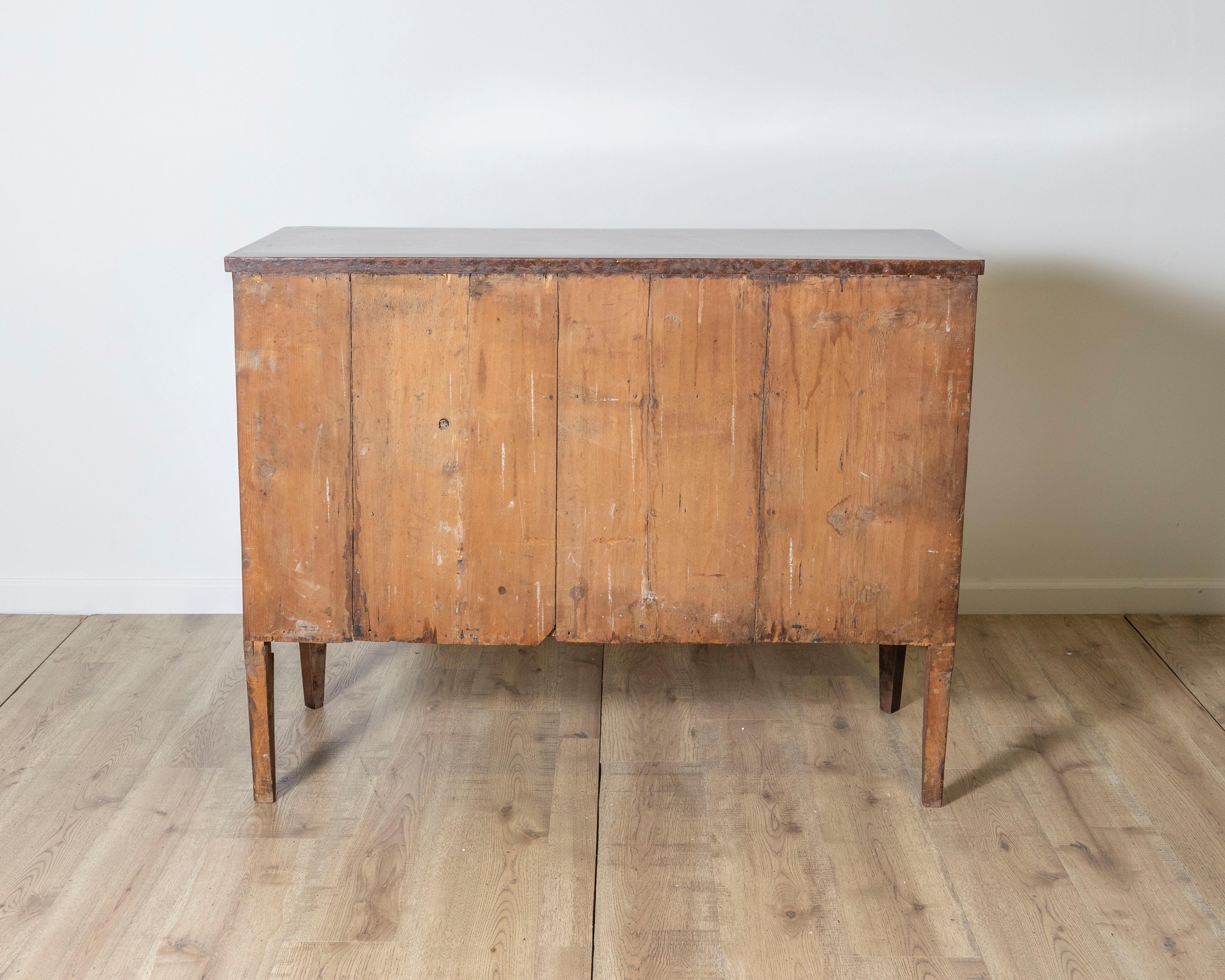 Commode italienne 18e siècle en vente 3
