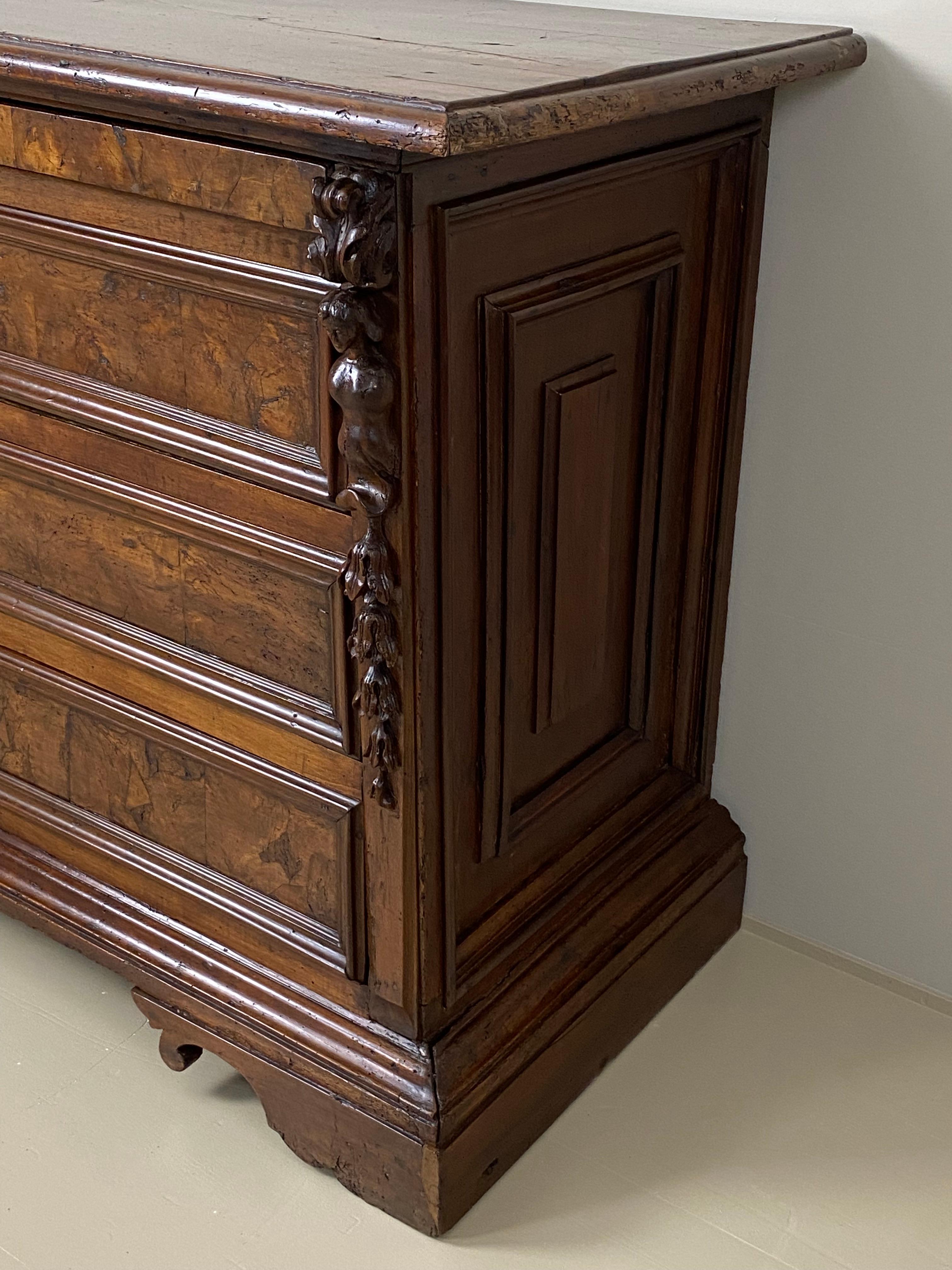 18th Century Antique Chest of Drawers, Italy, Tuscany, 18 th Century