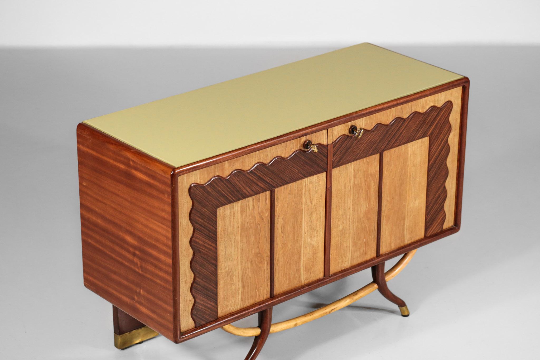 Mid-20th Century Italian Commode in the Style of Gio Ponti, 1960s Sideboard