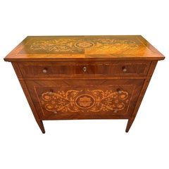 Italian Commode marquetry inlaid by Baggio Anico.