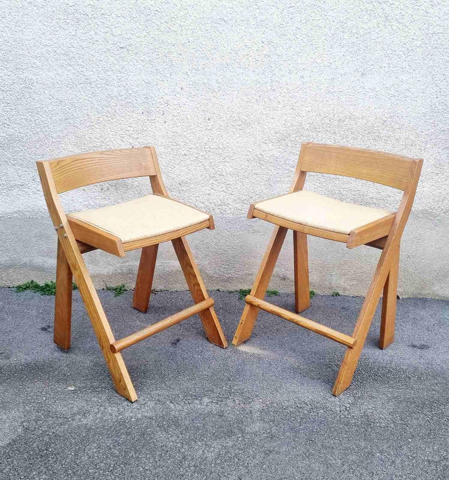 Italian Compass Counter or Bar Stools in the style of Le Corbusier, Italy 70s For Sale 1
