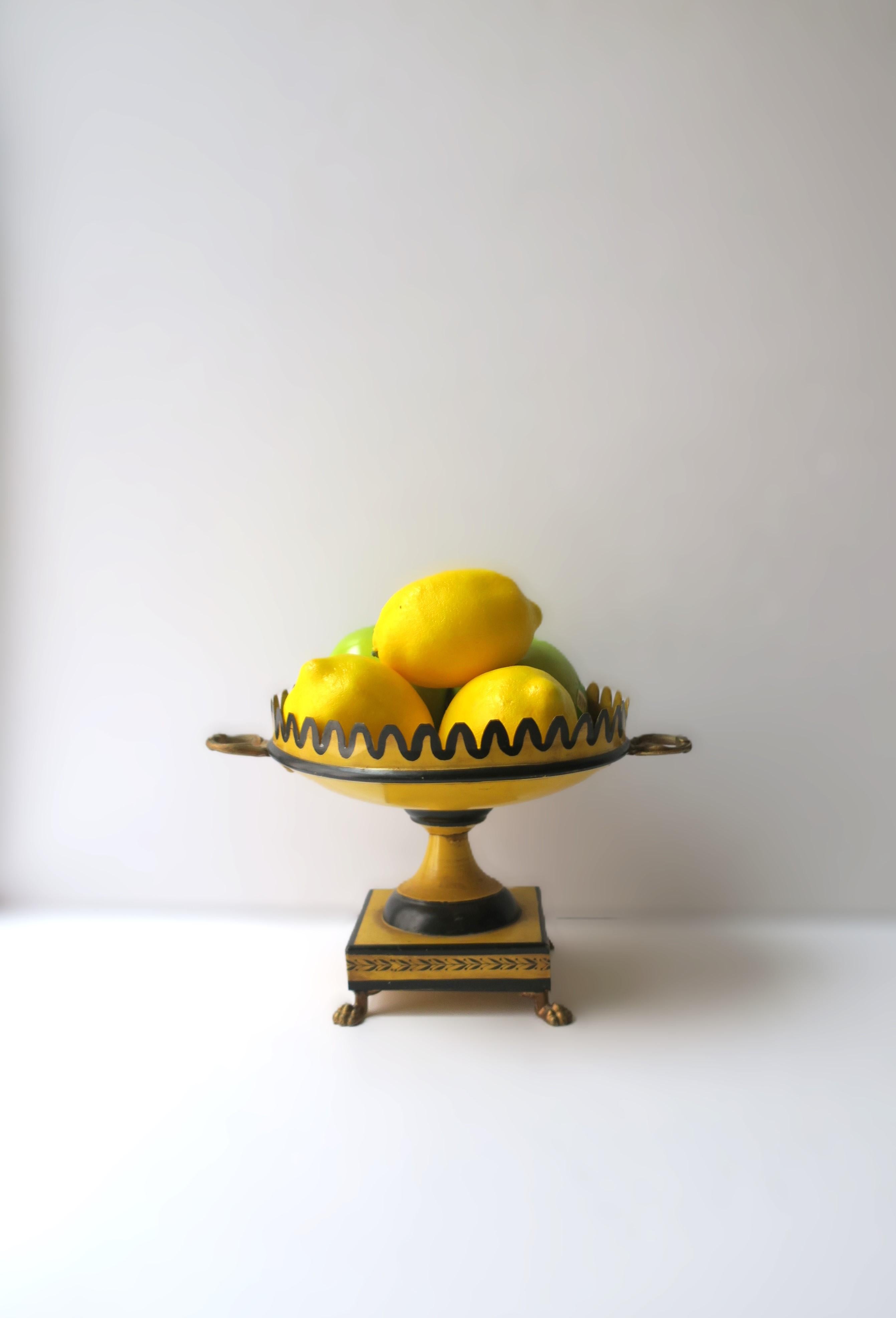 20th Century Regency Italian Footed Compote Tazza  For Sale