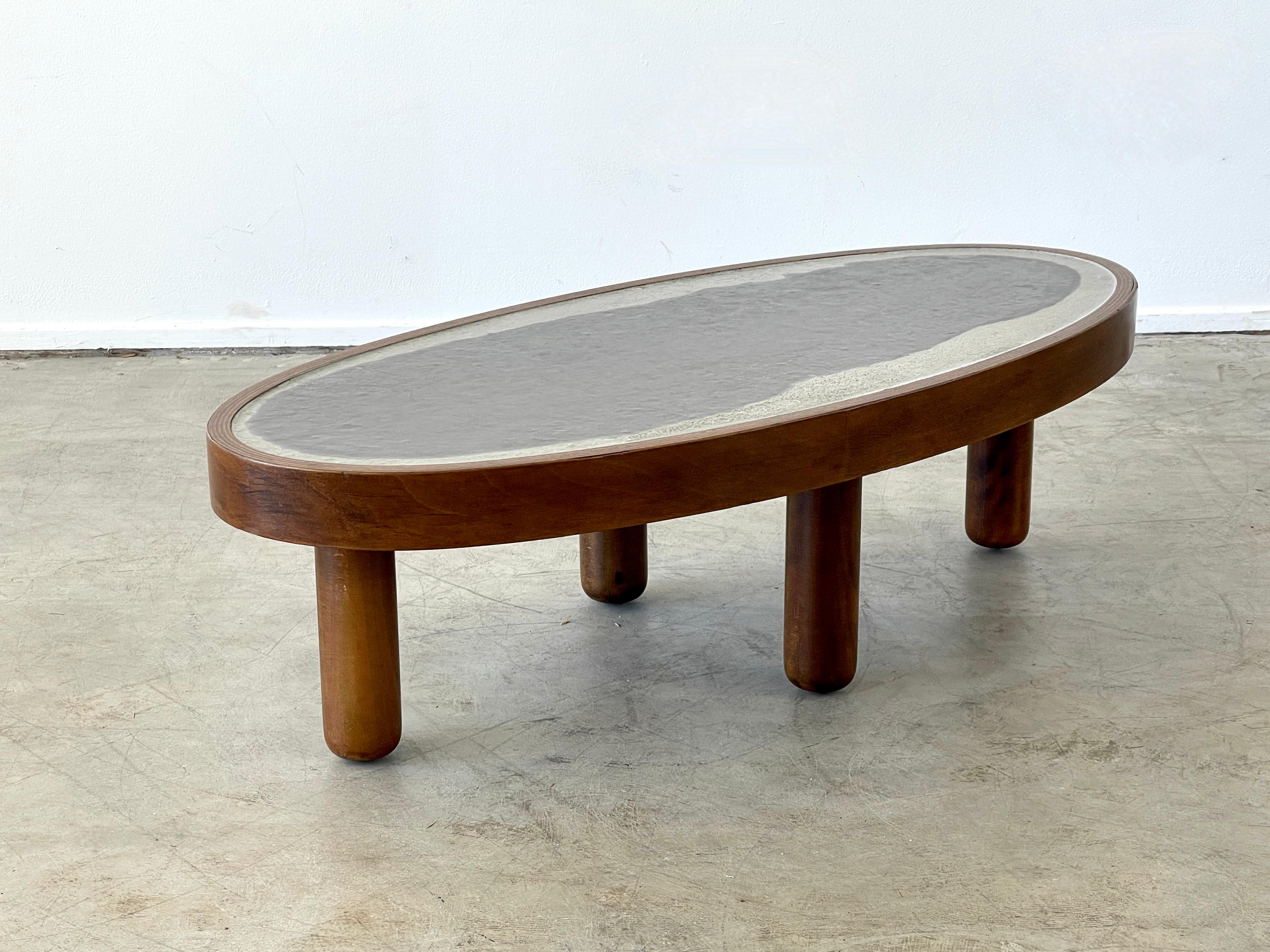 Italian Concrete Table In Good Condition In Beverly Hills, CA