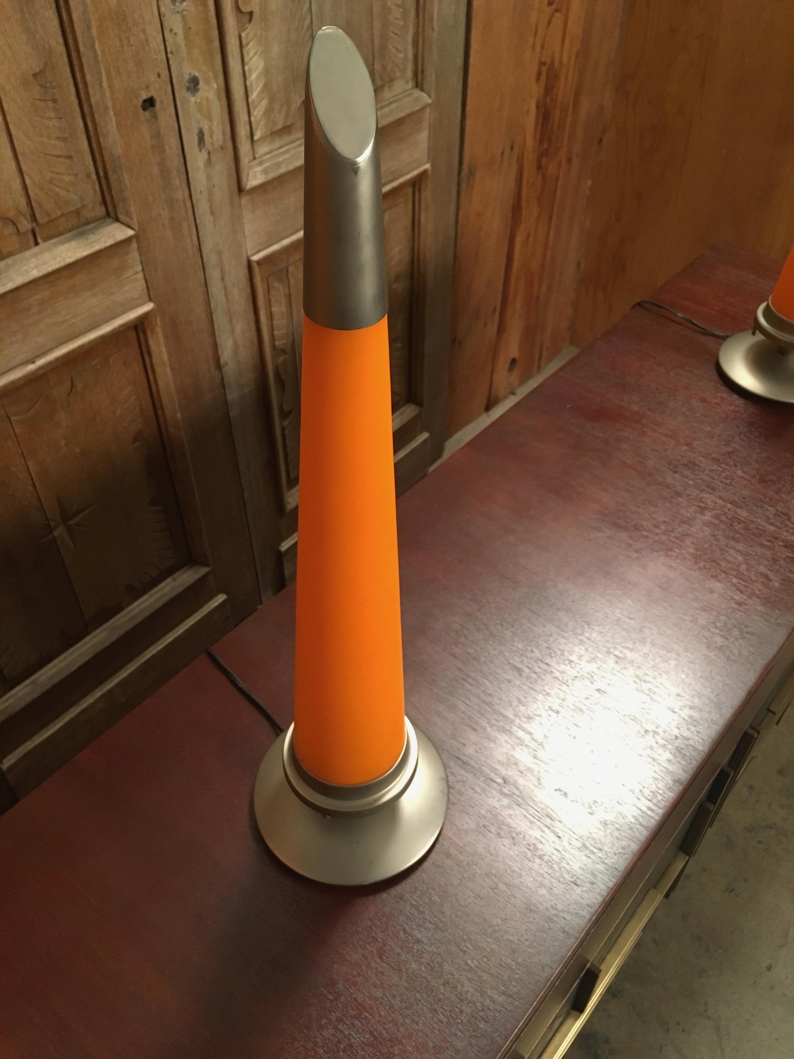 Moderne Lampes italiennes en verre conique en vente
