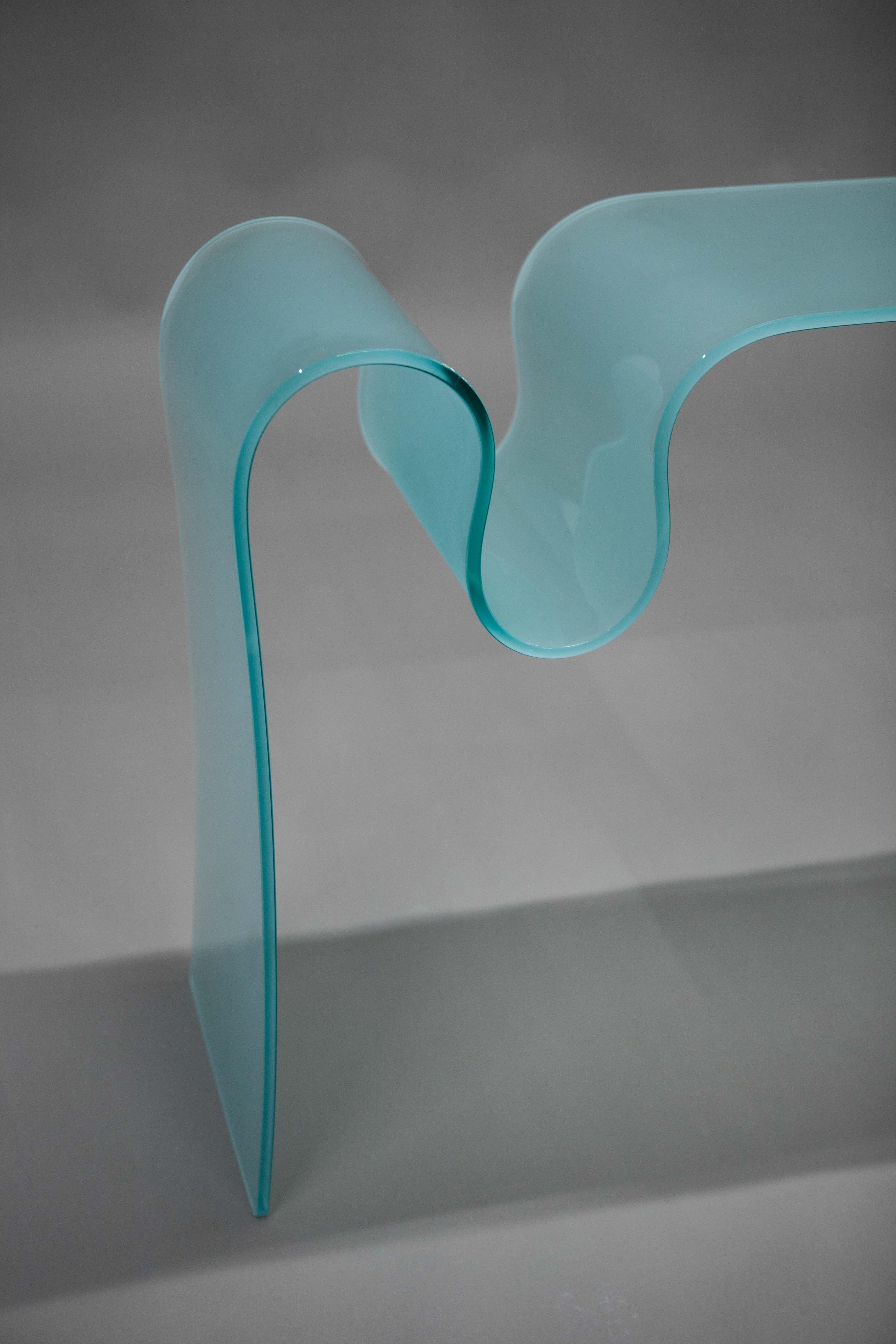 Post-Modern Italian console of wavy glass, by Fiam Italia, 1990s