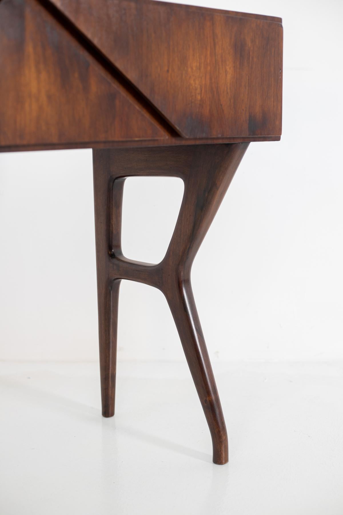 Italian Console Table Attributed to Melchiorre Bega in Walnut Wood 6