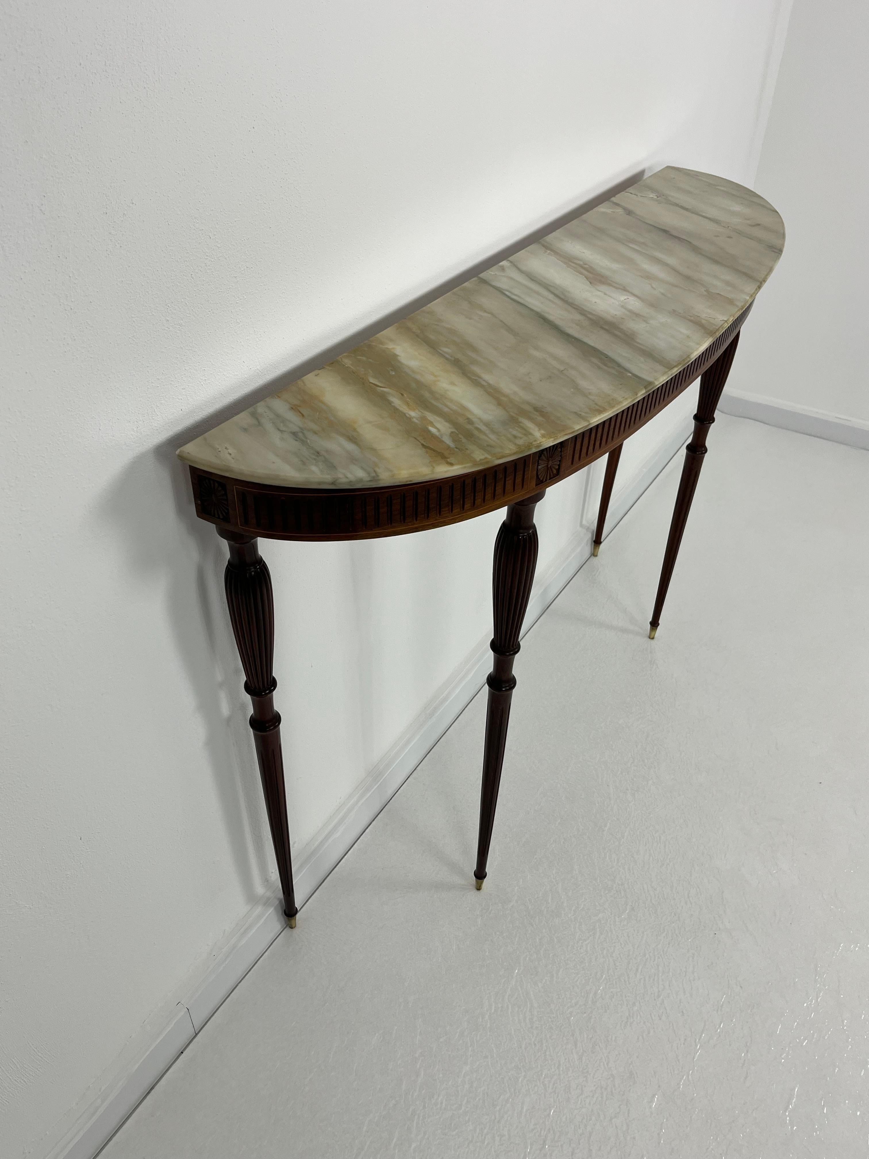 Italienischer Konsolentisch Mid-Century Marmorplatte Messing Details 1950s (Mitte des 20. Jahrhunderts) im Angebot