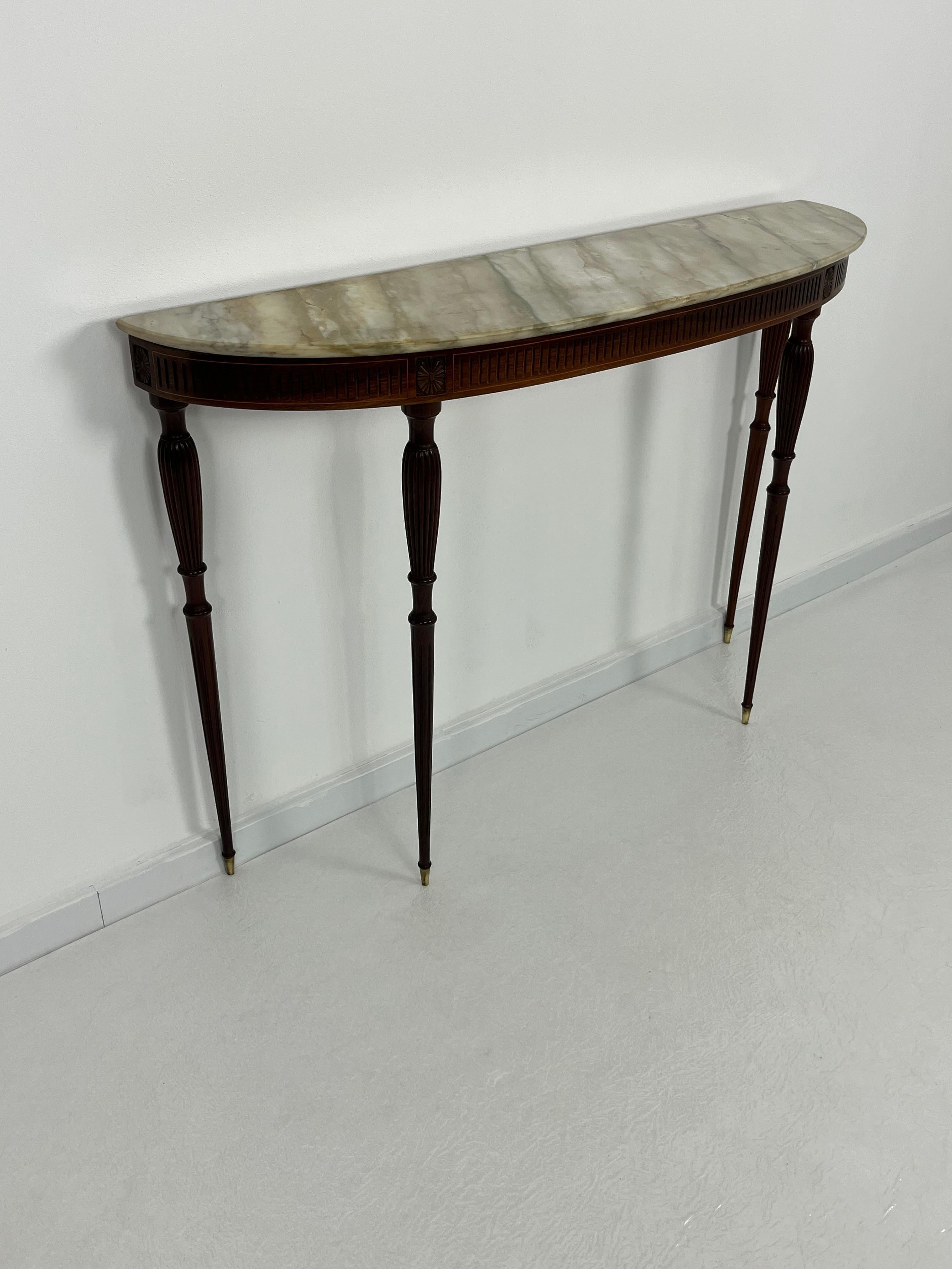 Italienischer Konsolentisch Mid-Century Marmorplatte Messing Details 1950s im Angebot 5