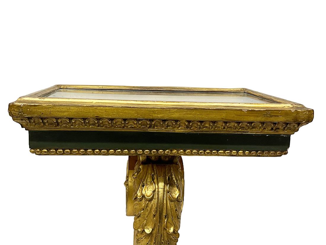 Italian console tables on a cabriole leg, ca 1800 For Sale 2