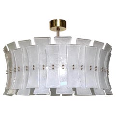 Lampadario a tamburo in vetro di Murano smerigliato bianco di design Art Deco contemporaneo italiano