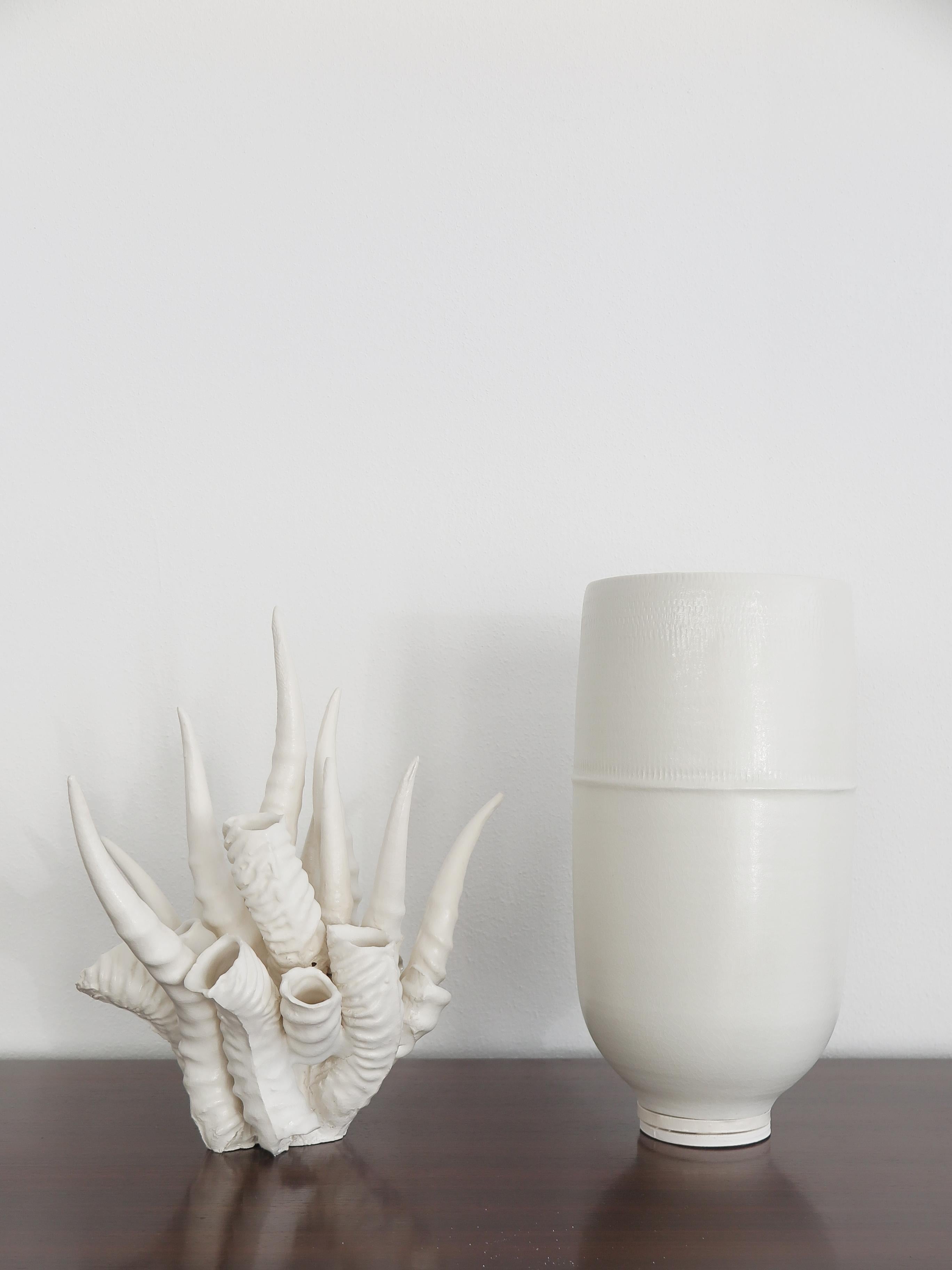 Italian Contemporary Artistic Ceramic Canopo Vase by Amaaro, 2022 For Sale 1