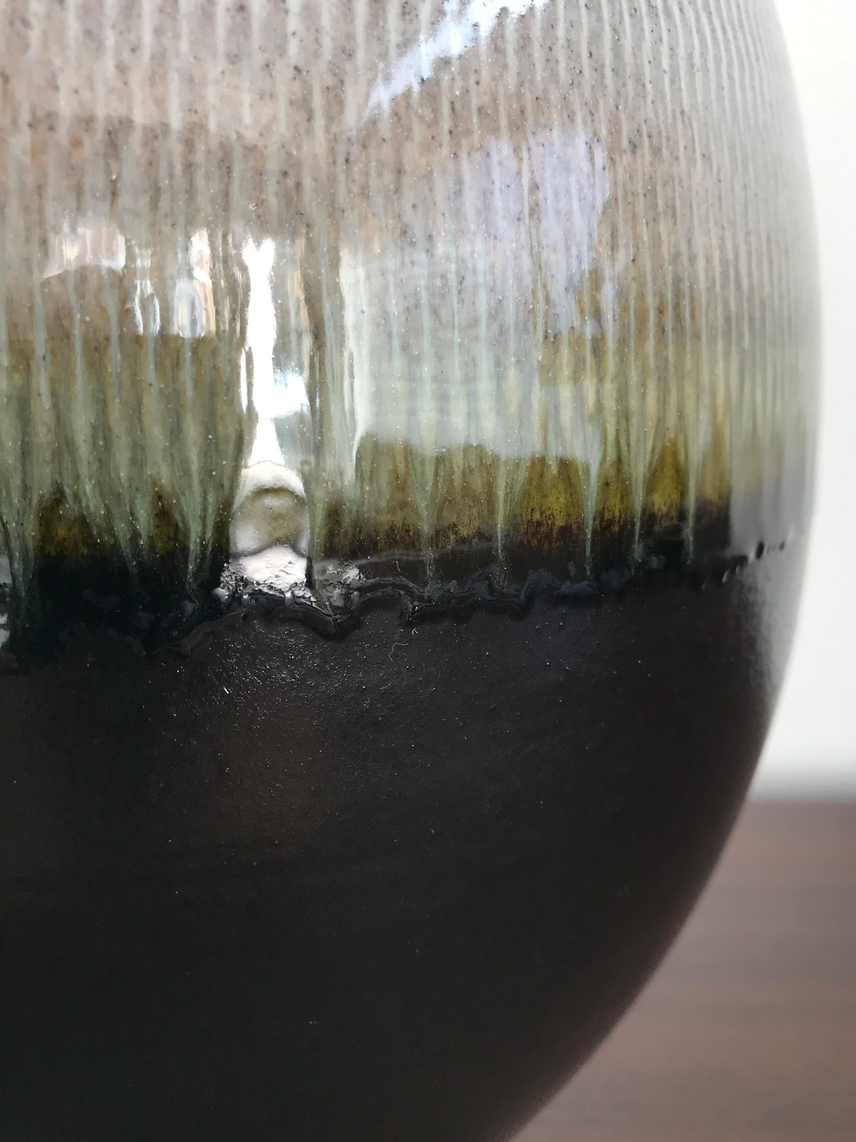 Vase en céramique artistique italienne contemporaine d'Amaaro, 2022 Neuf - En vente à Reggio Emilia, IT