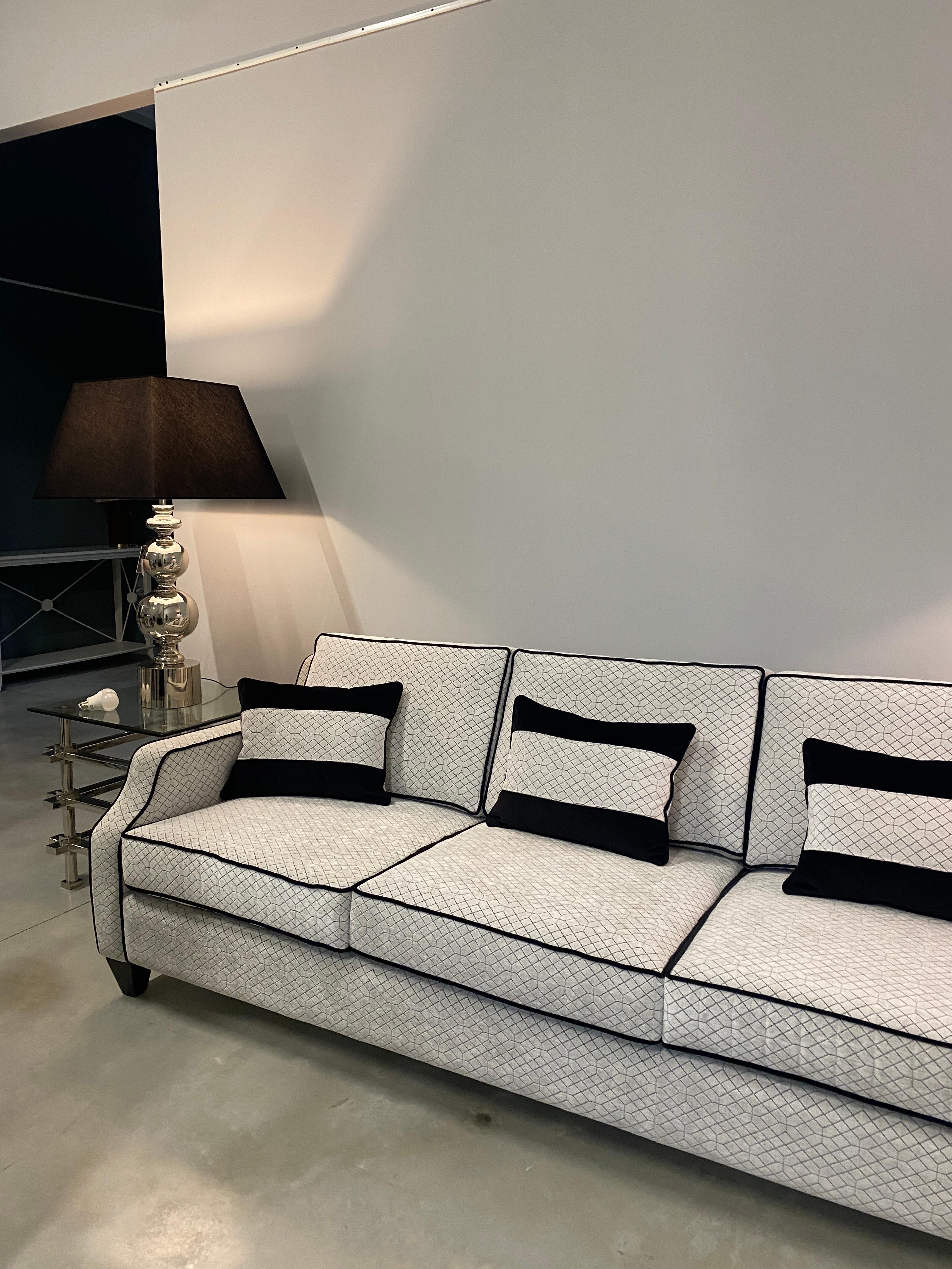 Italian Contemporary Black and Light Grey Velvet Three-seater Sofa For Sale 2