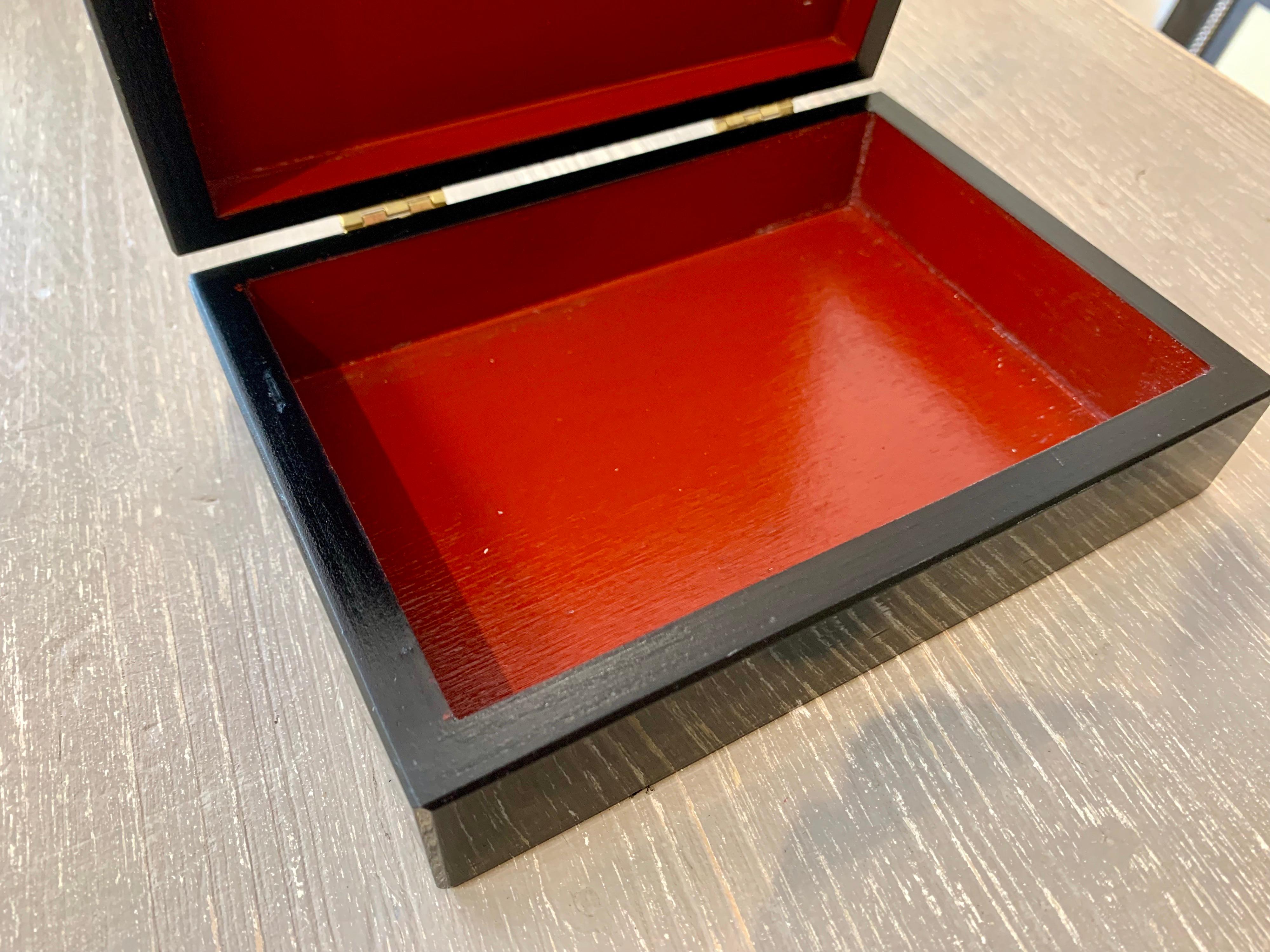 Caja de Madera de Tigre Contemporánea Italiana Colección 